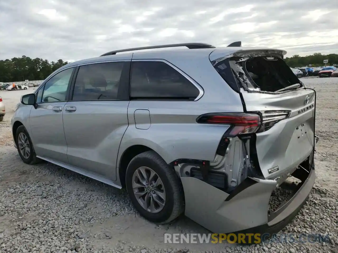 3 Photograph of a damaged car 5TDKRKEC2NS103972 TOYOTA SIENNA 2022