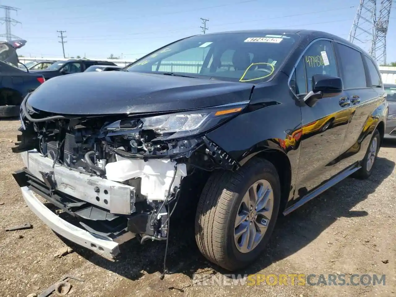 2 Photograph of a damaged car 5TDKRKEC3NS102183 TOYOTA SIENNA 2022