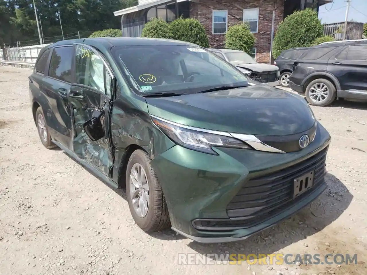 1 Photograph of a damaged car 5TDKRKEC5NS094927 TOYOTA SIENNA 2022