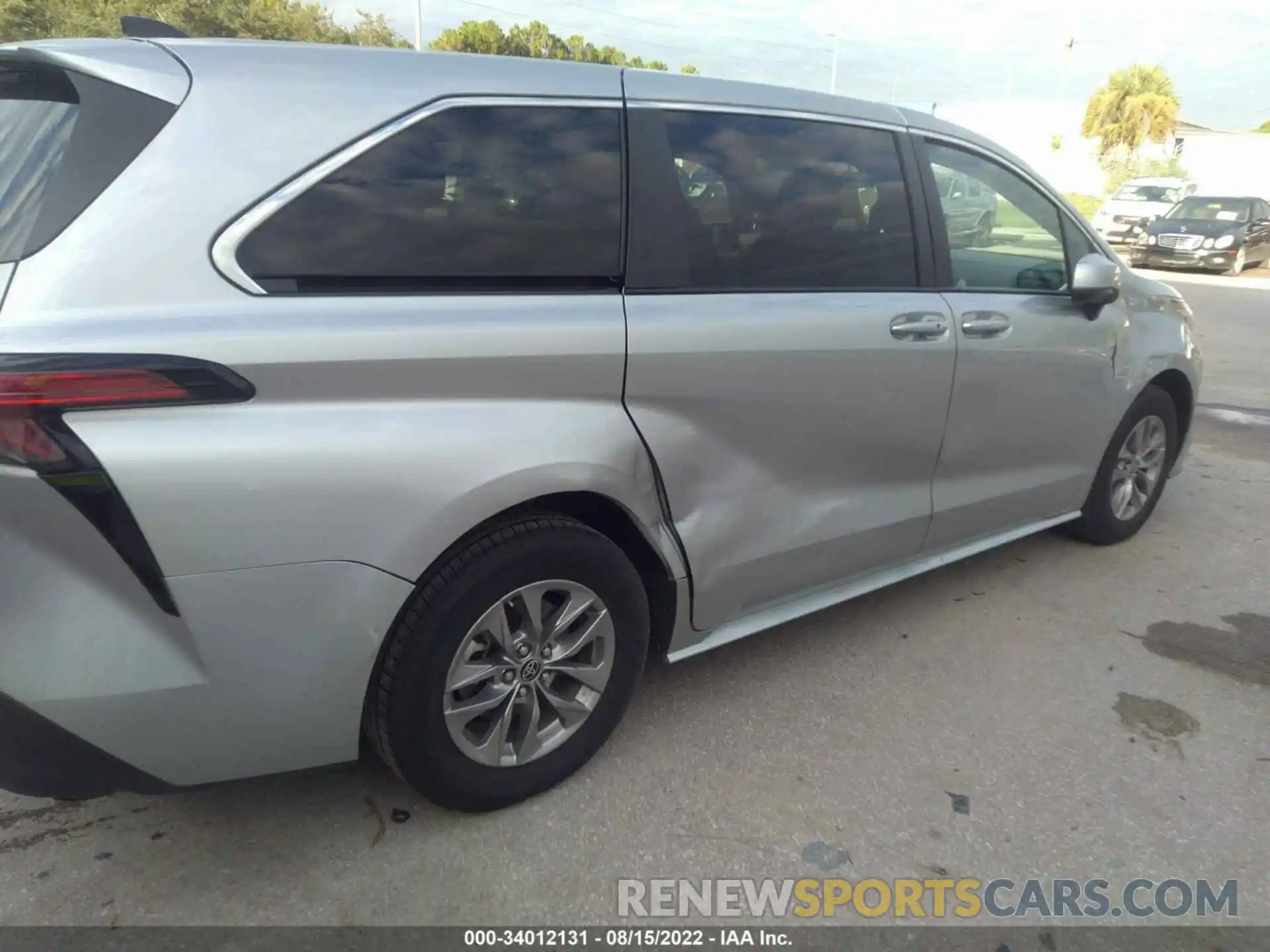 6 Фотография поврежденного автомобиля 5TDKRKEC8NS077037 TOYOTA SIENNA 2022