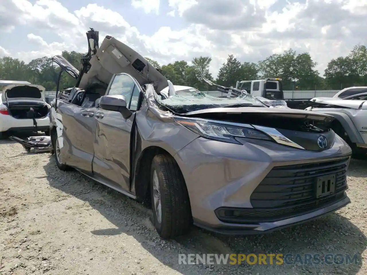 1 Photograph of a damaged car 5TDKRKEC9NS093716 TOYOTA SIENNA 2022