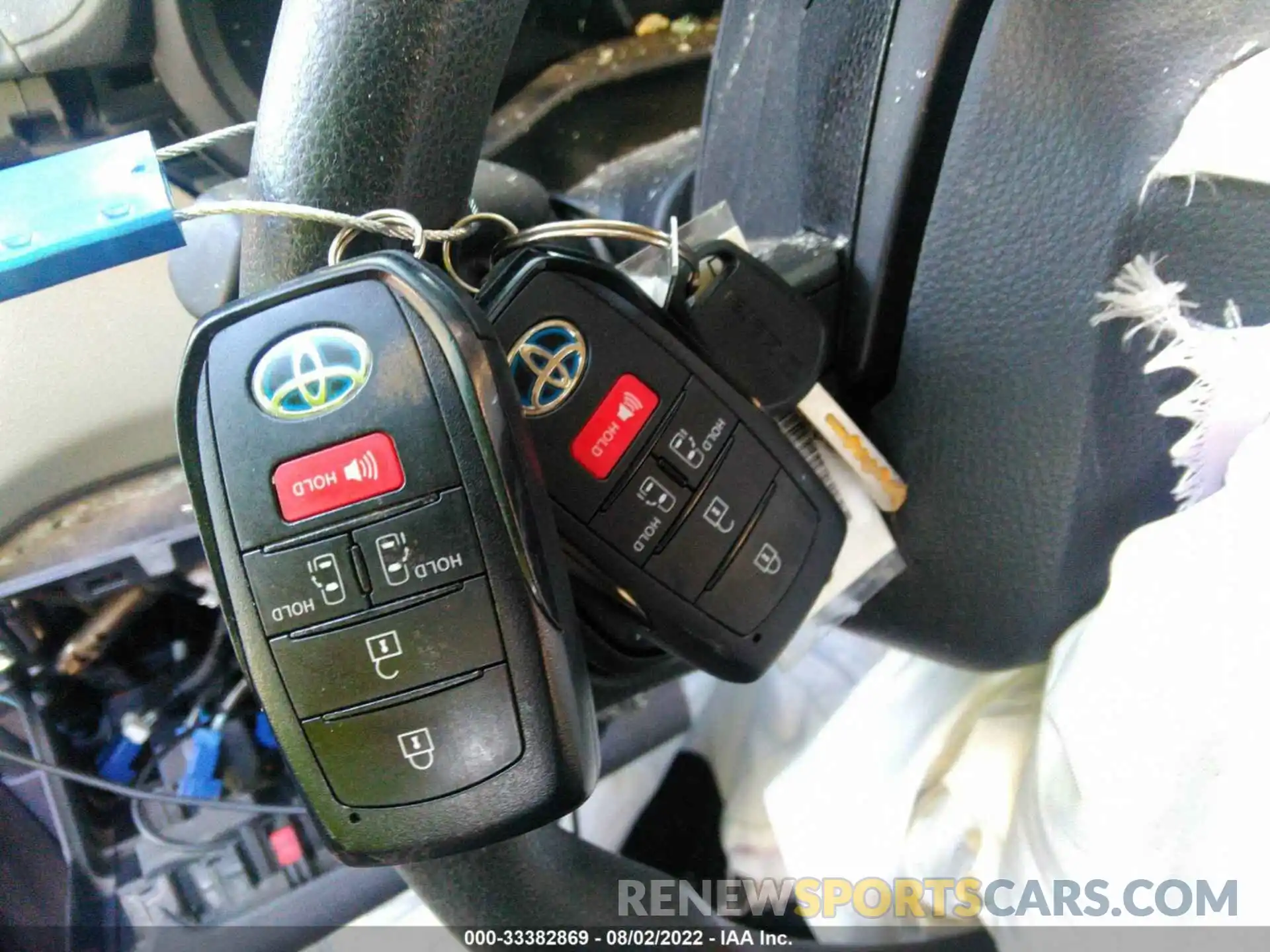 11 Photograph of a damaged car 5TDKRKECXNS089108 TOYOTA SIENNA 2022