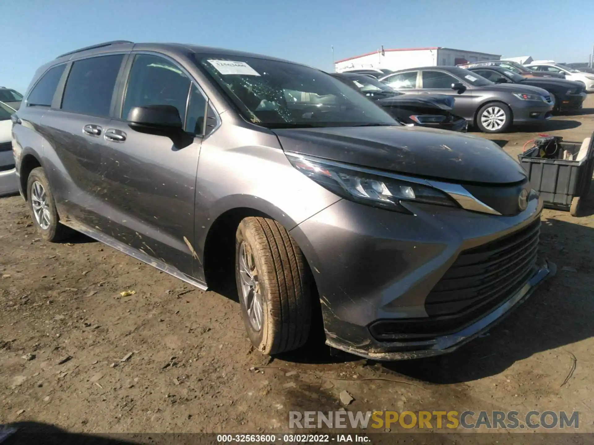 1 Фотография поврежденного автомобиля 5TDKSKFC1NS045341 TOYOTA SIENNA 2022