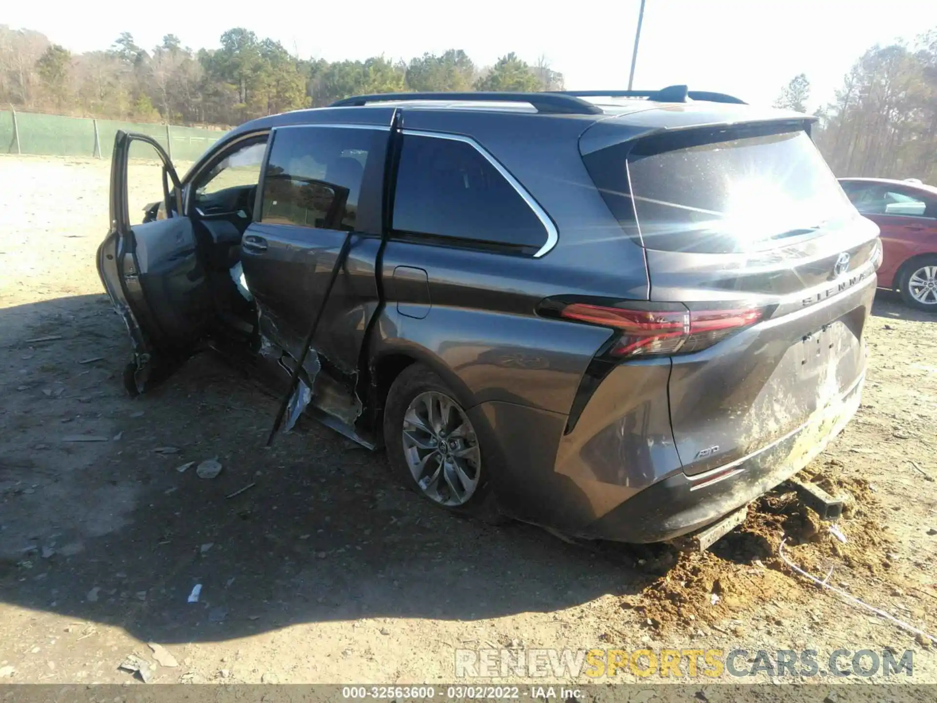 3 Фотография поврежденного автомобиля 5TDKSKFC1NS045341 TOYOTA SIENNA 2022