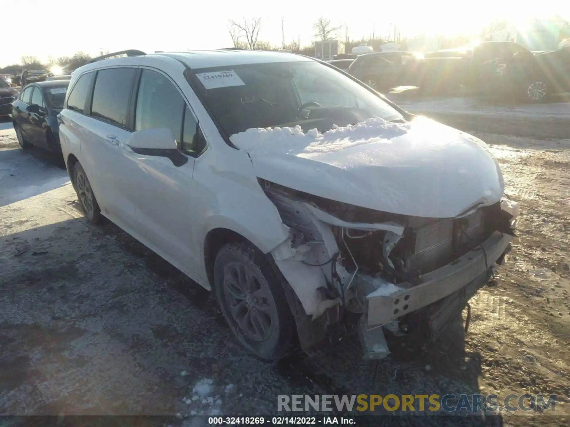 1 Photograph of a damaged car 5TDKSKFC5NS044452 TOYOTA SIENNA 2022