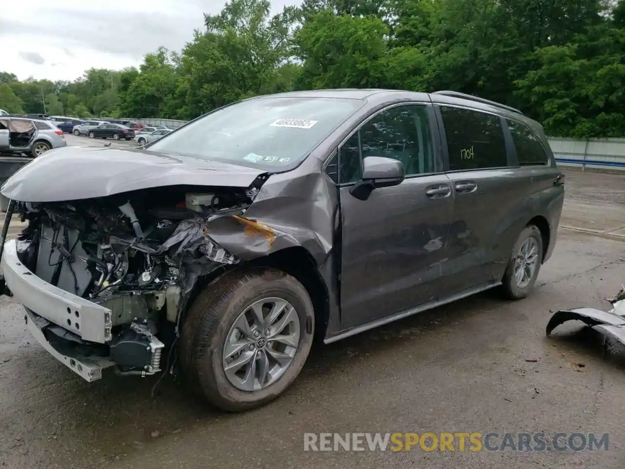 2 Photograph of a damaged car 5TDKSKFC5NS052213 TOYOTA SIENNA 2022