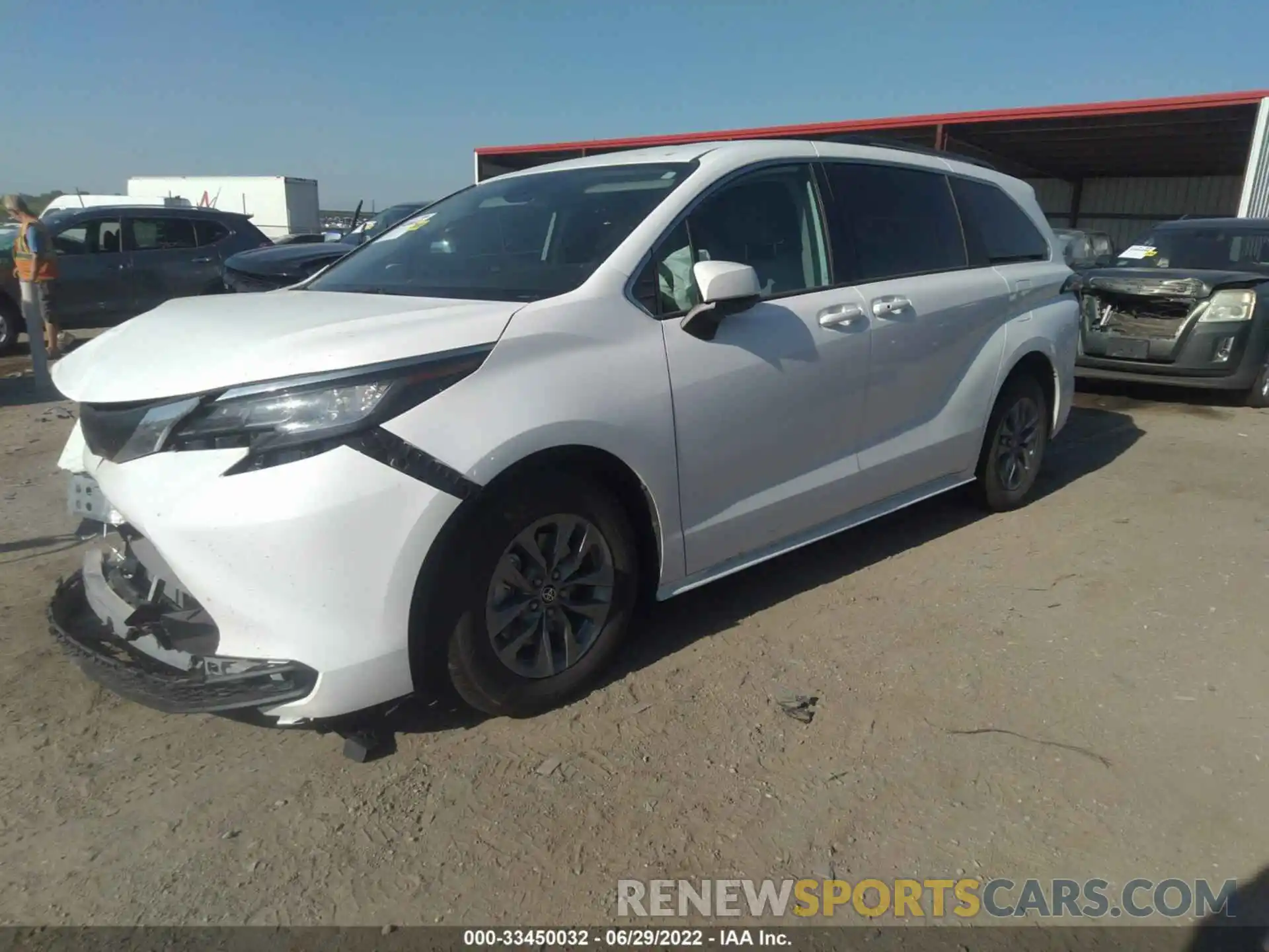 2 Фотография поврежденного автомобиля 5TDKSKFC8NS045434 TOYOTA SIENNA 2022