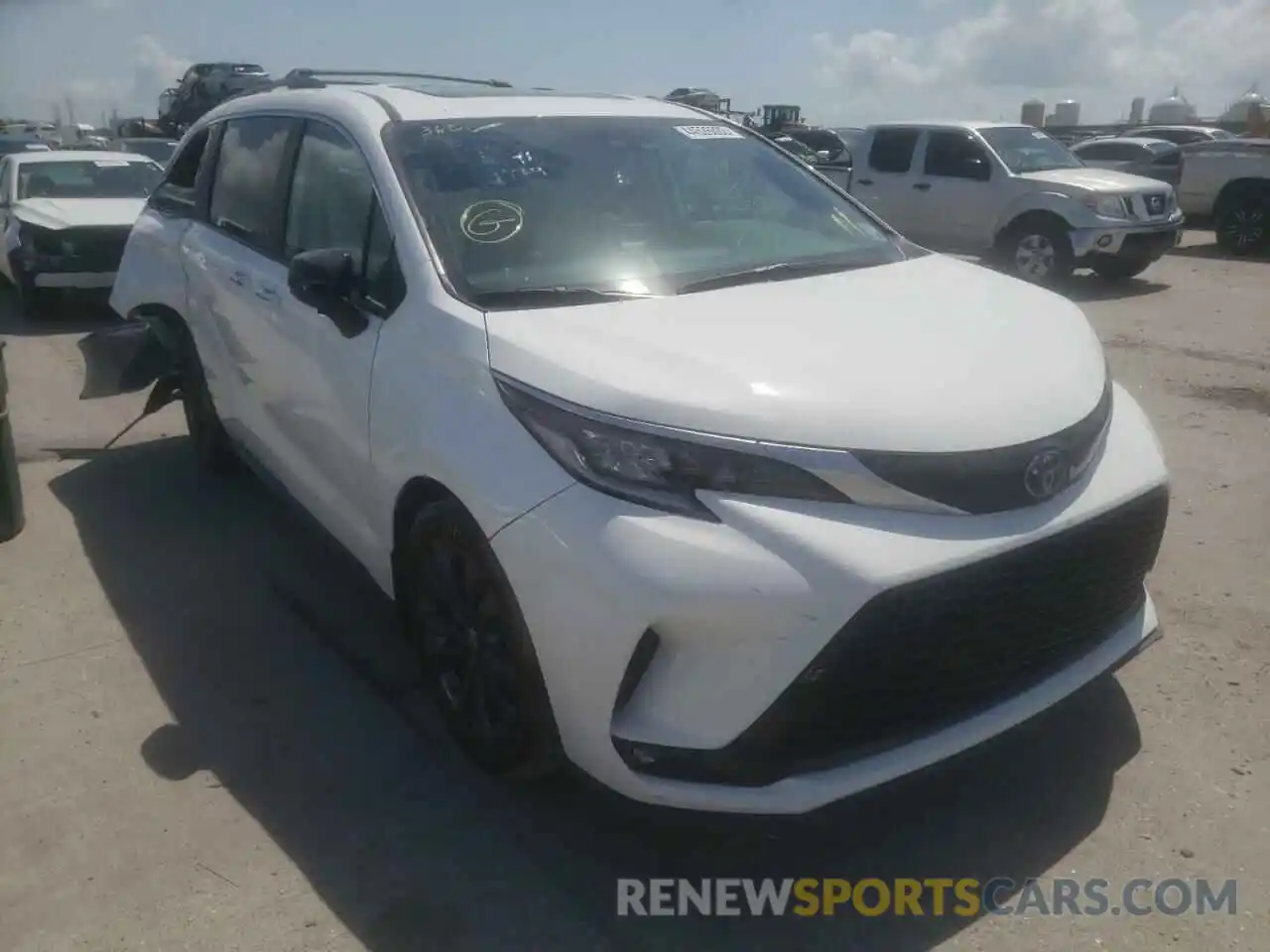 1 Photograph of a damaged car 5TDXRKEC0NS099734 TOYOTA SIENNA 2022