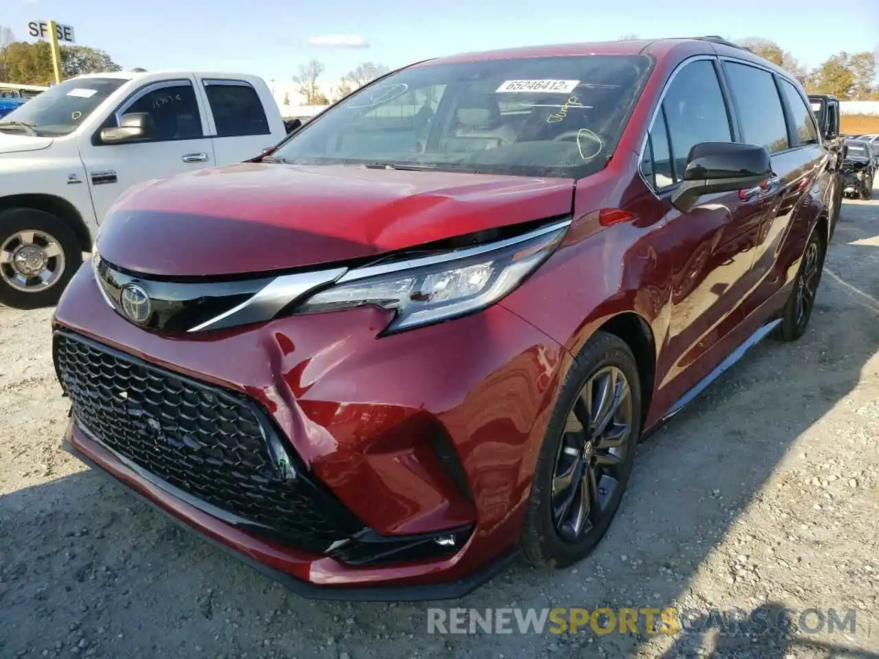 2 Photograph of a damaged car 5TDXRKEC1NS113365 TOYOTA SIENNA 2022