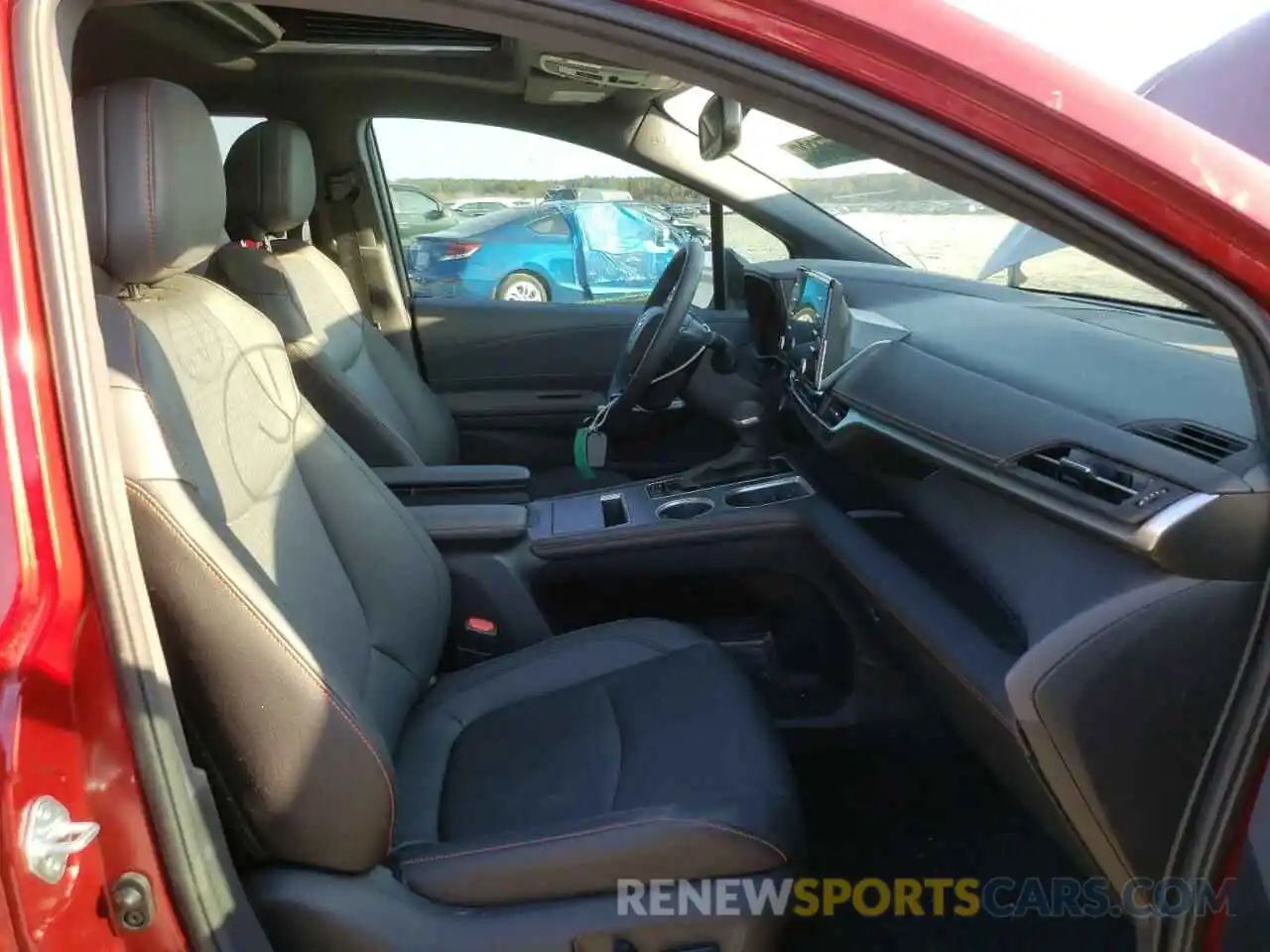 5 Photograph of a damaged car 5TDXRKEC1NS113365 TOYOTA SIENNA 2022