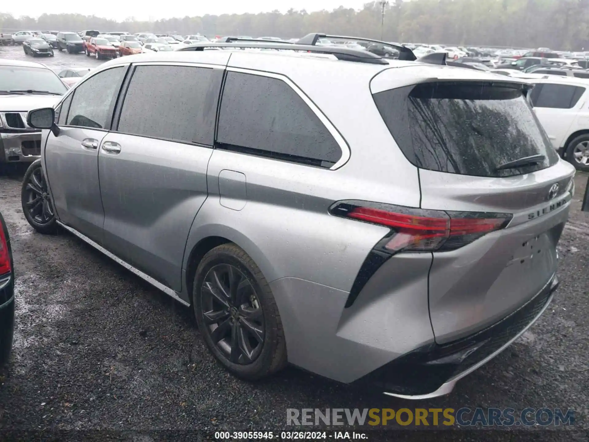 15 Photograph of a damaged car 5TDXRKEC3NS132029 TOYOTA SIENNA 2022