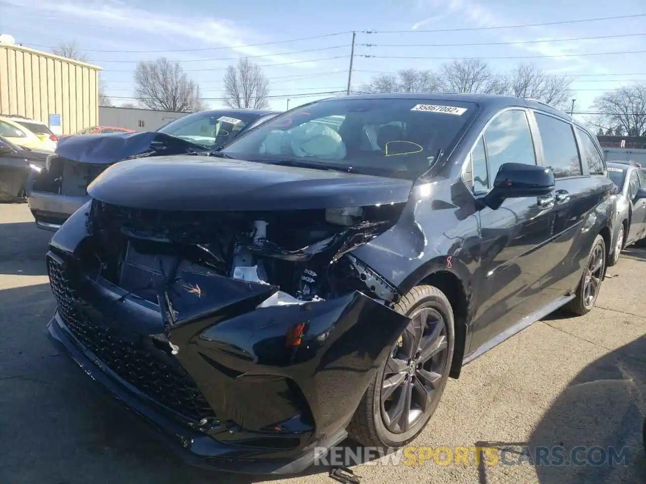 2 Photograph of a damaged car 5TDXRKEC4NS083679 TOYOTA SIENNA 2022