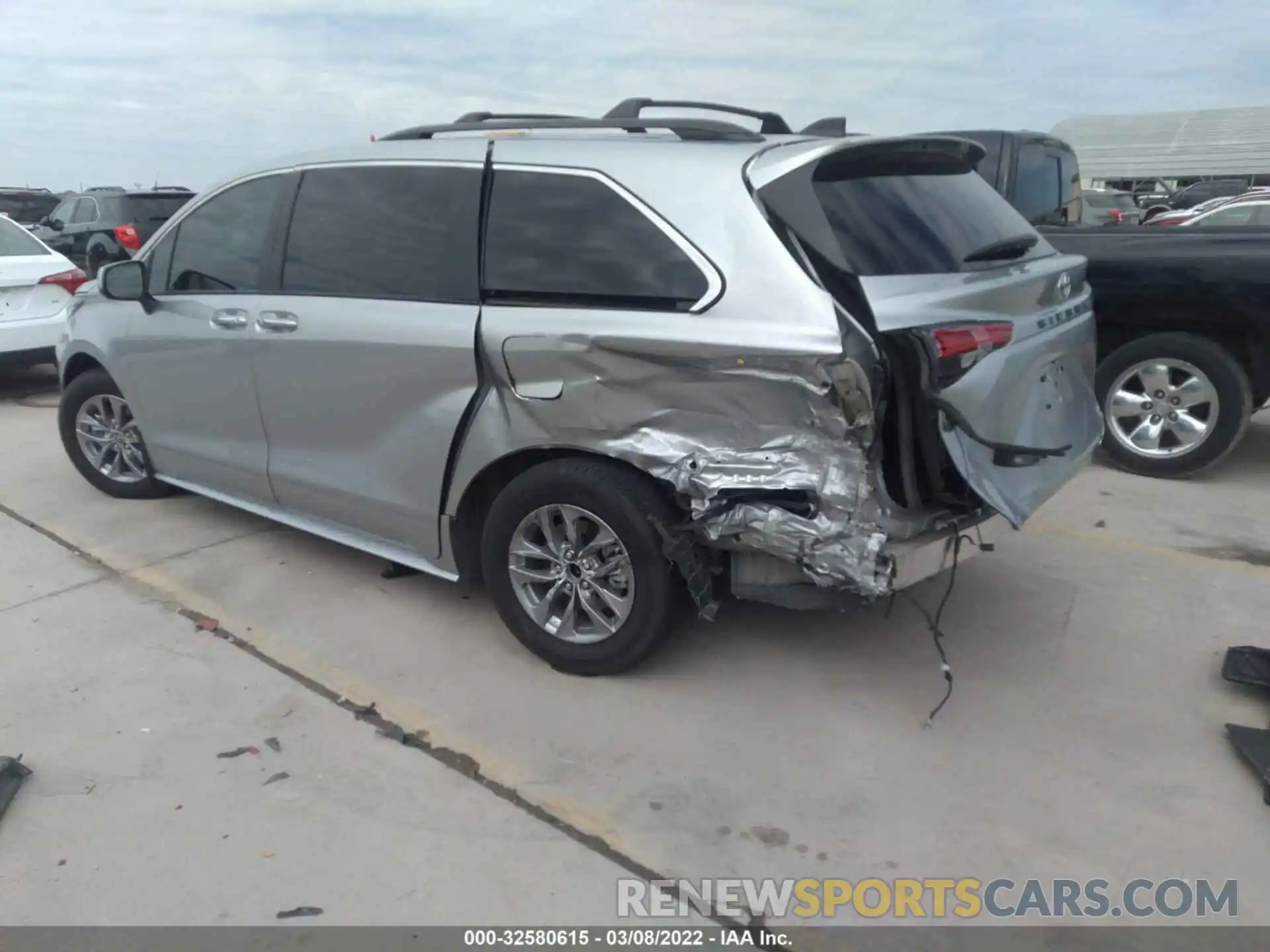 3 Фотография поврежденного автомобиля 5TDYRKEC0NS091881 TOYOTA SIENNA 2022