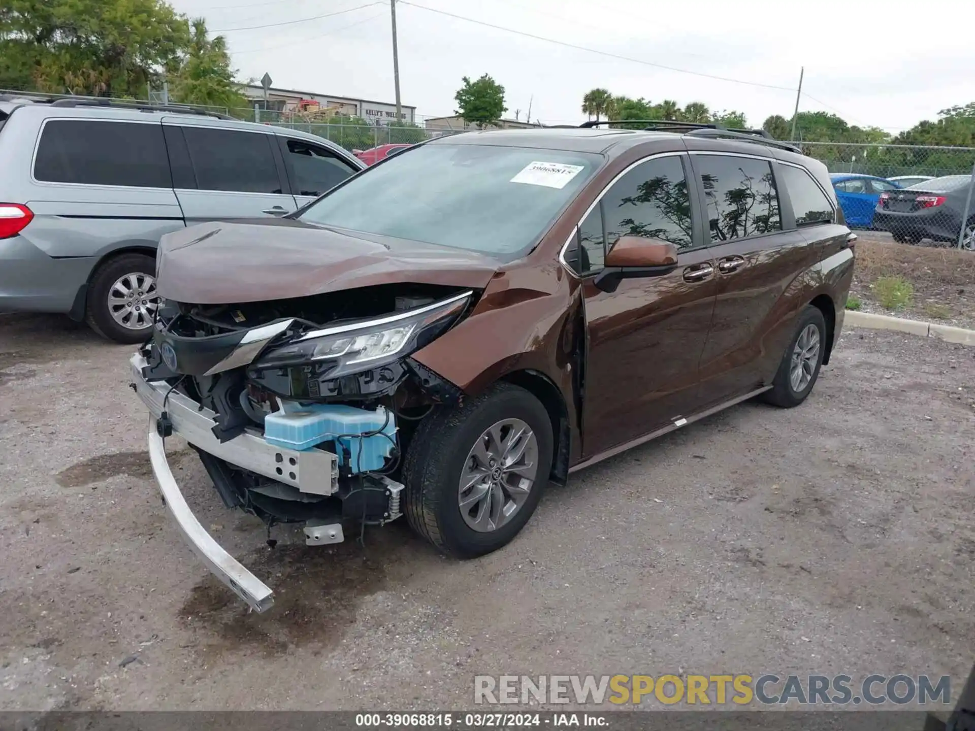 2 Photograph of a damaged car 5TDYRKEC3NS114991 TOYOTA SIENNA 2022