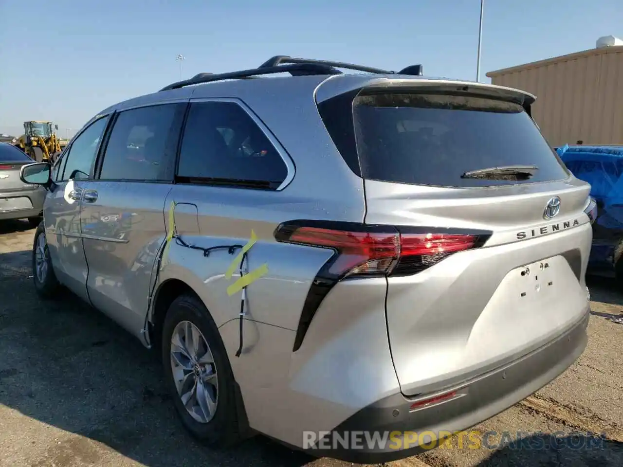 3 Photograph of a damaged car 5TDYRKEC4NS094931 TOYOTA SIENNA 2022