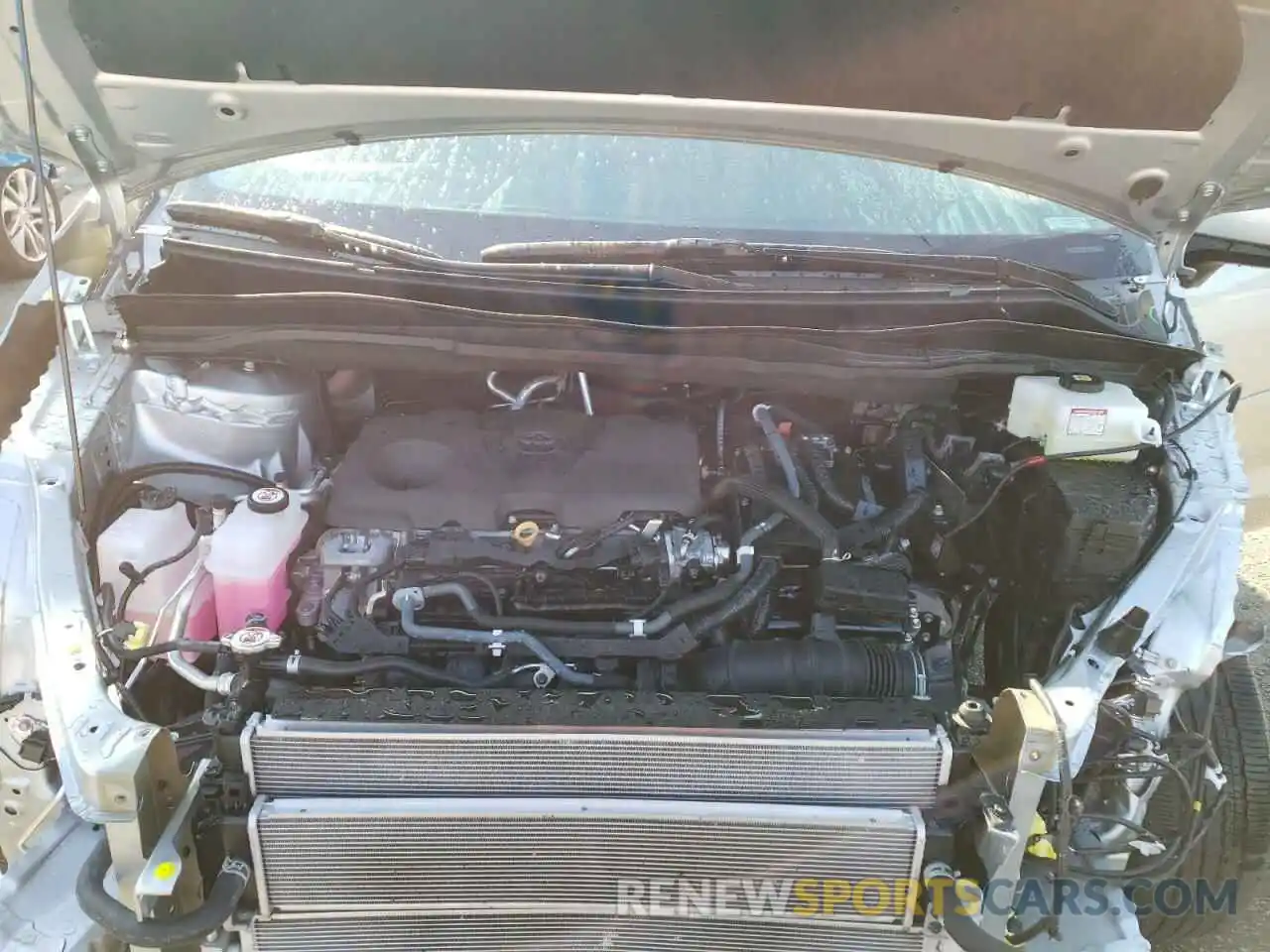 7 Photograph of a damaged car 5TDYRKEC4NS094931 TOYOTA SIENNA 2022