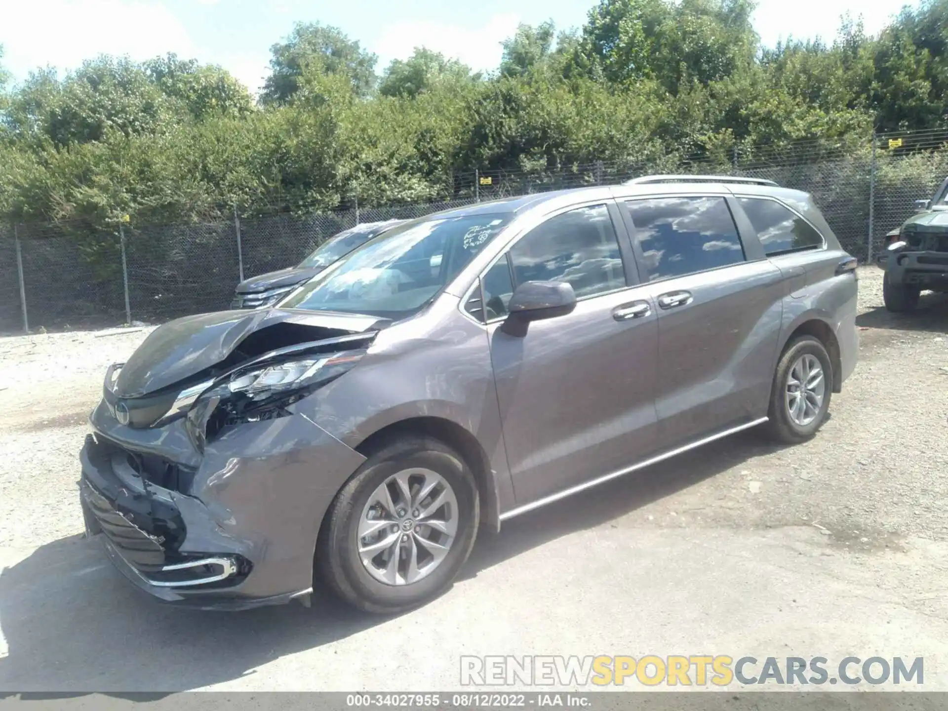 2 Фотография поврежденного автомобиля 5TDYRKEC4NS098333 TOYOTA SIENNA 2022