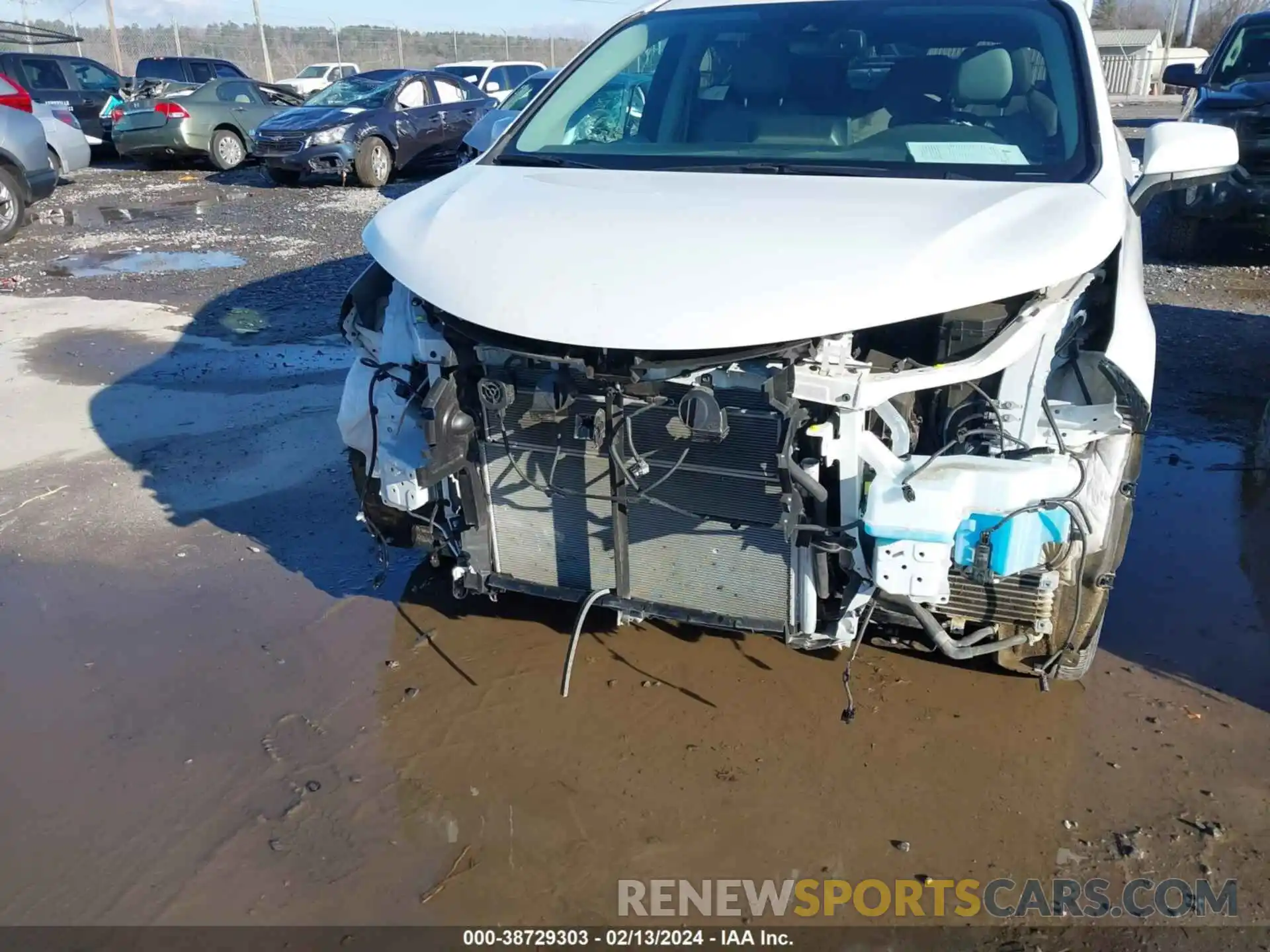 6 Photograph of a damaged car 5TDYRKEC4NS131265 TOYOTA SIENNA 2022