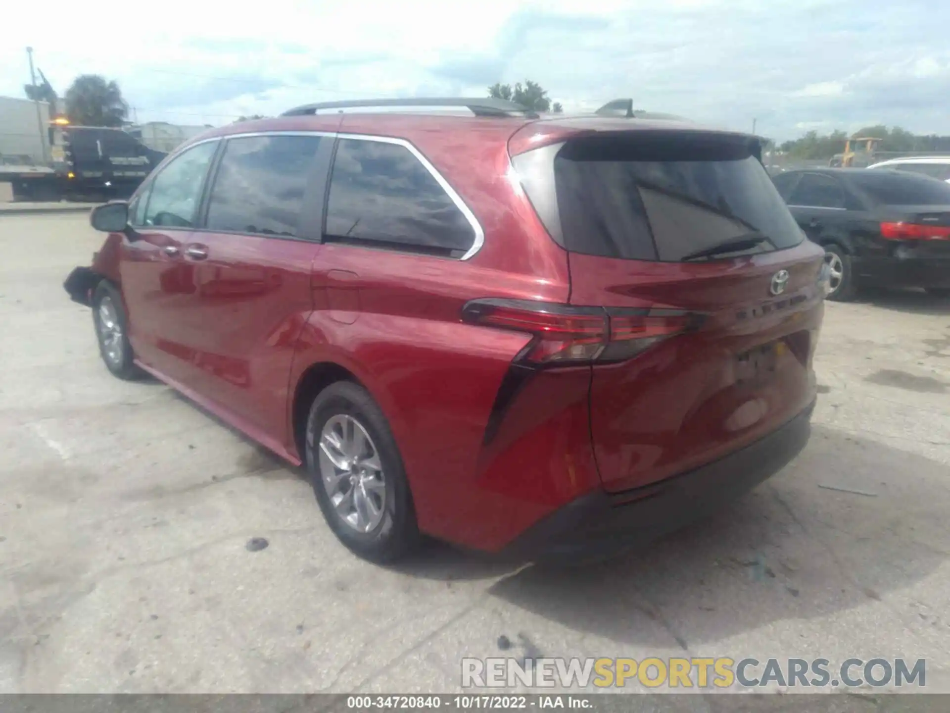 3 Photograph of a damaged car 5TDYRKEC5NS076079 TOYOTA SIENNA 2022