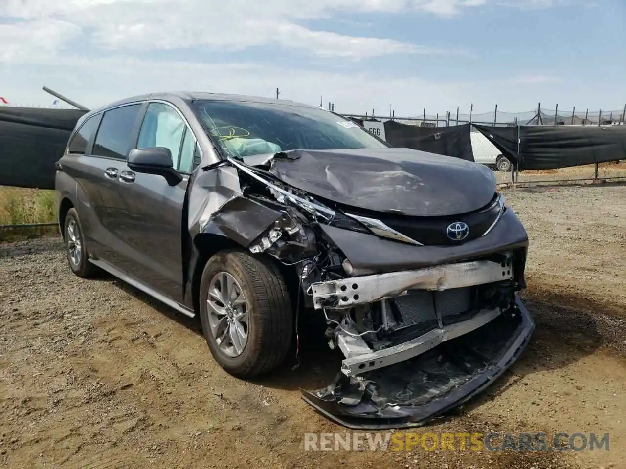 1 Photograph of a damaged car 5TDYRKEC5NS084506 TOYOTA SIENNA 2022