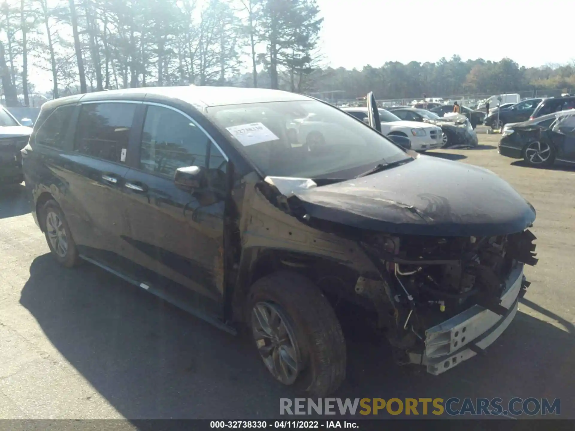 1 Photograph of a damaged car 5TDYRKEC5NS085042 TOYOTA SIENNA 2022