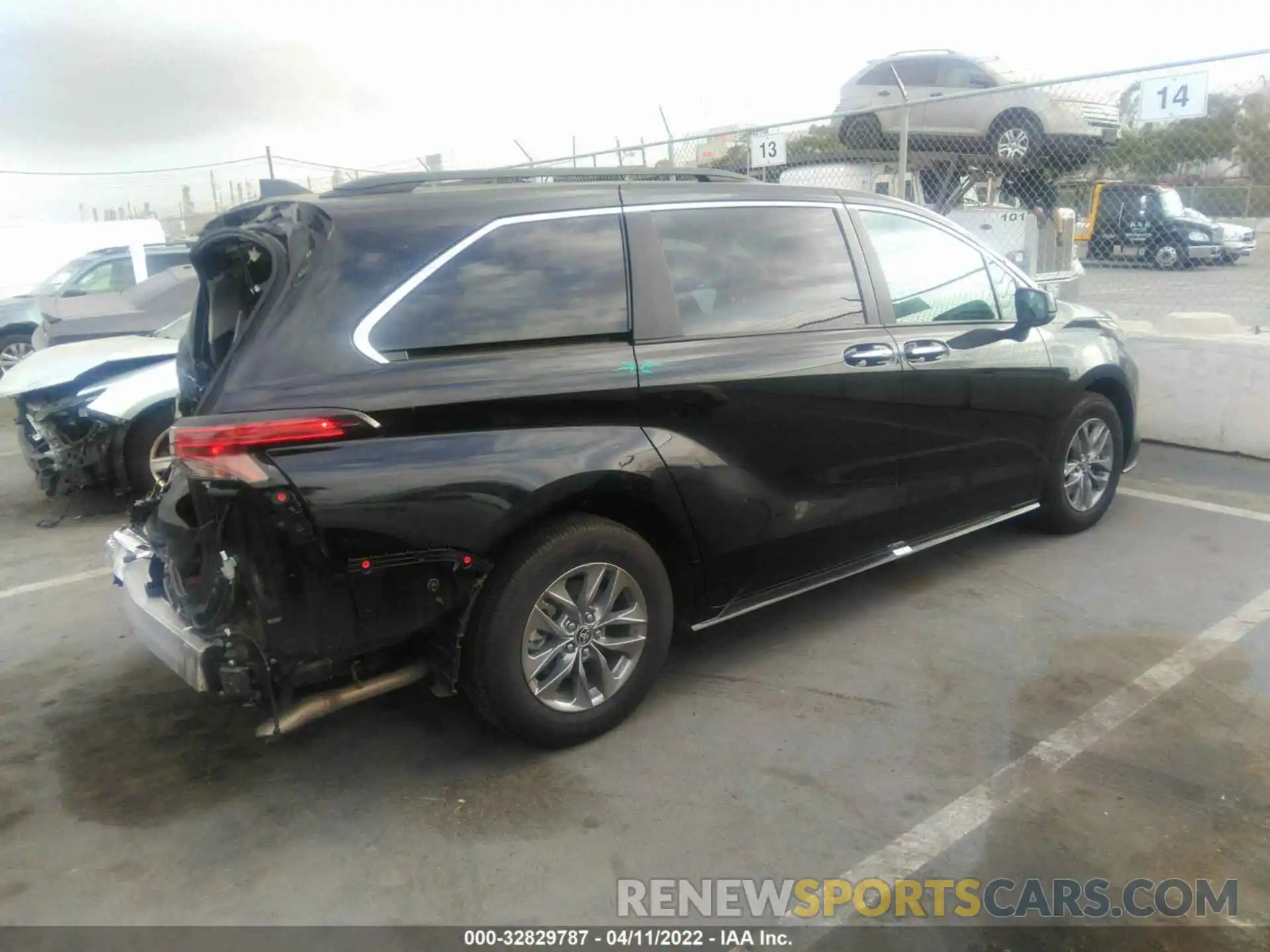 4 Фотография поврежденного автомобиля 5TDYRKEC6NS086121 TOYOTA SIENNA 2022