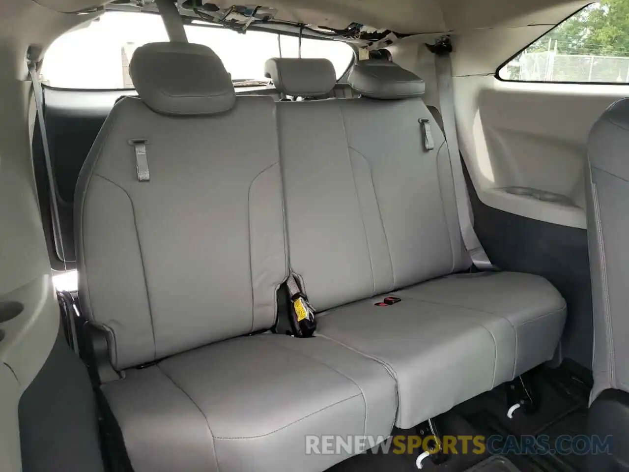 9 Фотография поврежденного автомобиля 5TDYRKEC6NS099466 TOYOTA SIENNA 2022