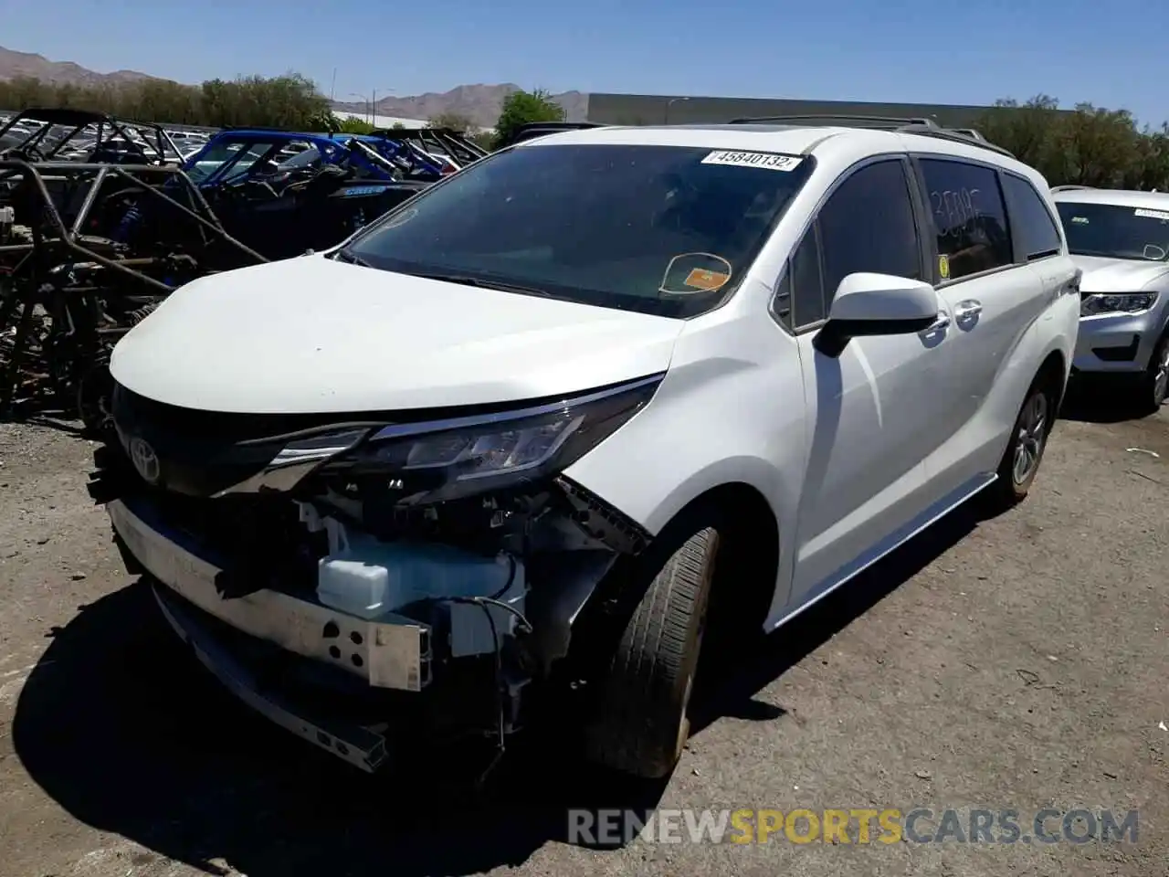 2 Photograph of a damaged car 5TDYRKEC7NS079226 TOYOTA SIENNA 2022