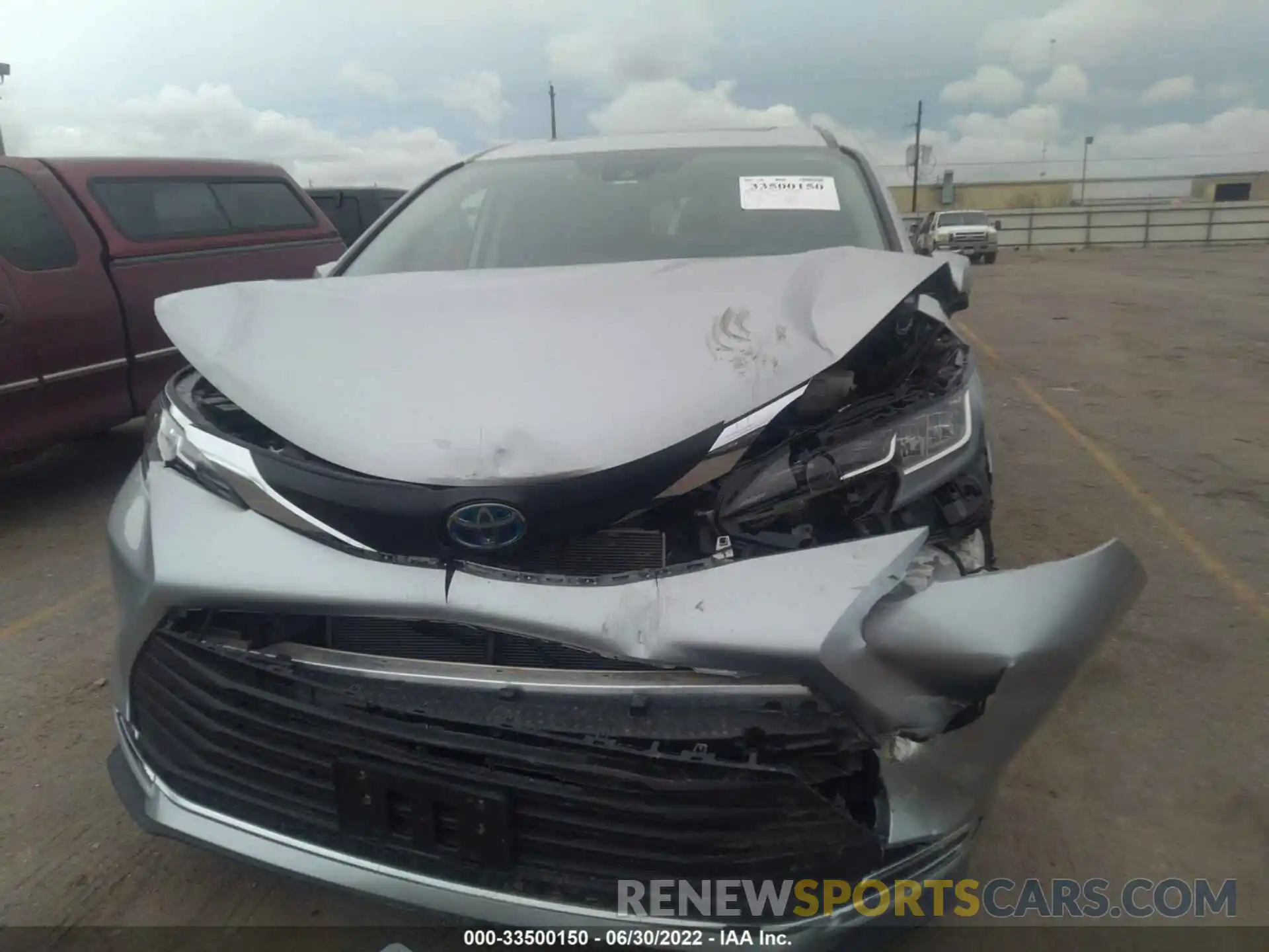 6 Photograph of a damaged car 5TDYRKEC7NS095426 TOYOTA SIENNA 2022