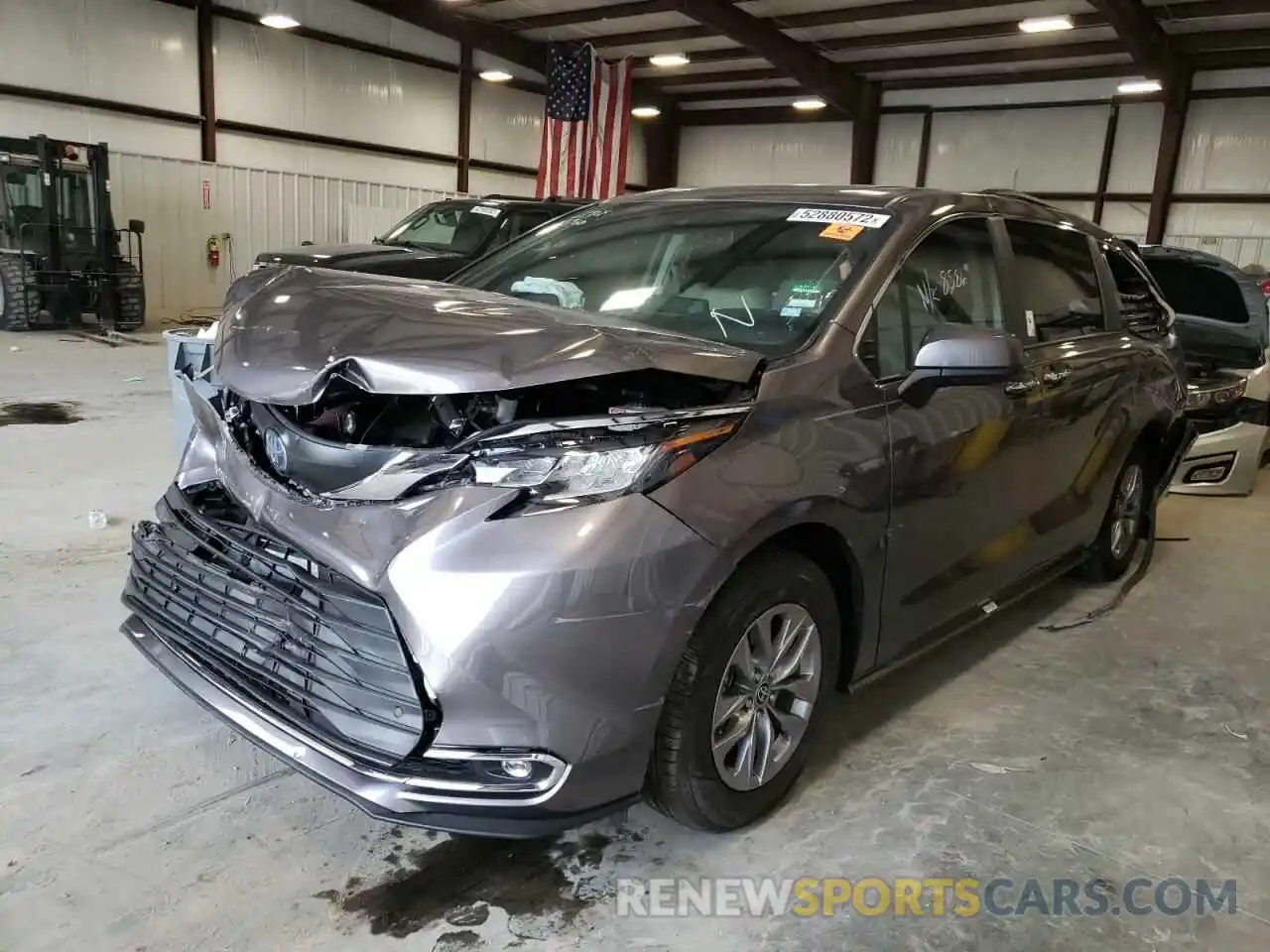 2 Photograph of a damaged car 5TDYRKEC8NS097959 TOYOTA SIENNA 2022