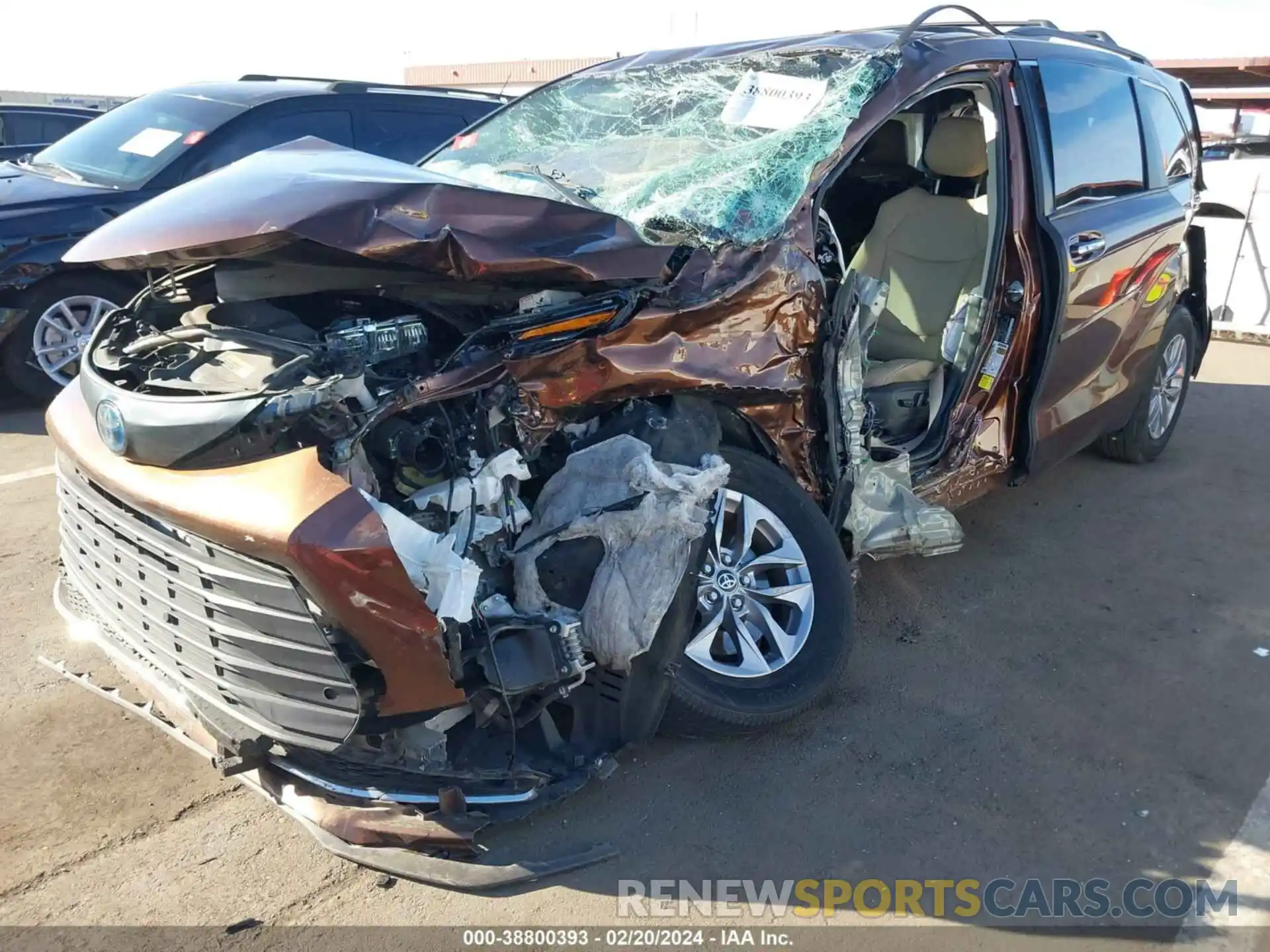 6 Photograph of a damaged car 5TDYRKEC9NS088042 TOYOTA SIENNA 2022