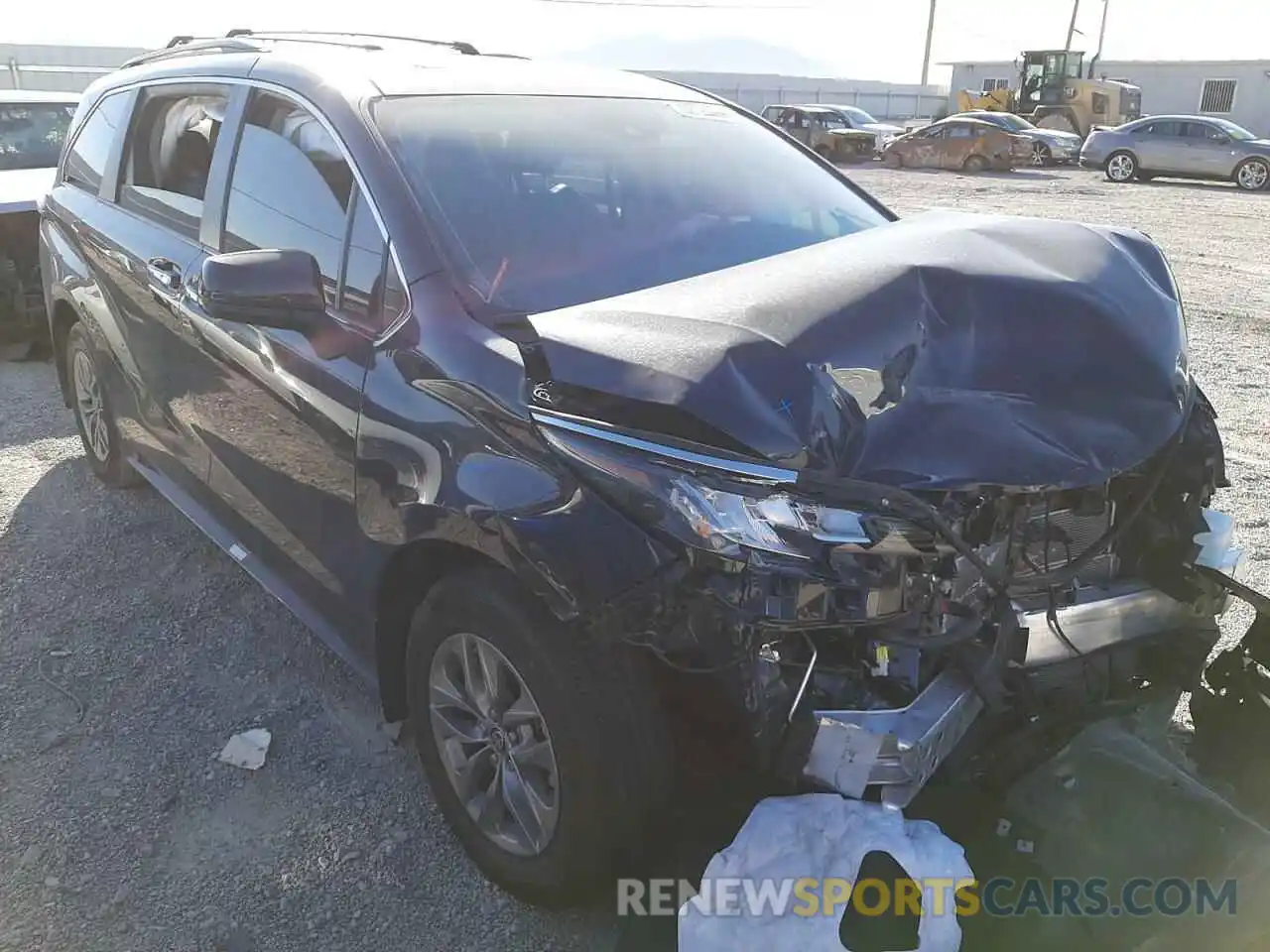 1 Photograph of a damaged car 5TDYRKEC9NS101419 TOYOTA SIENNA 2022