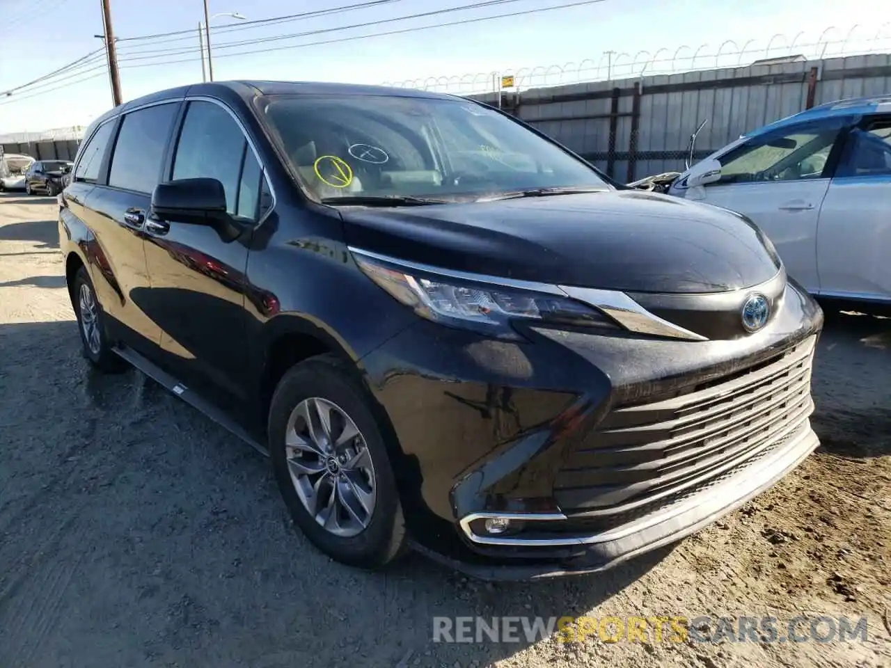 1 Фотография поврежденного автомобиля 5TDYRKECXNS085568 TOYOTA SIENNA 2022