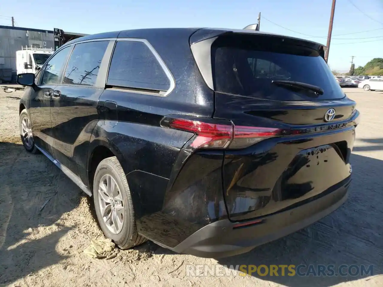 3 Фотография поврежденного автомобиля 5TDYRKECXNS085568 TOYOTA SIENNA 2022