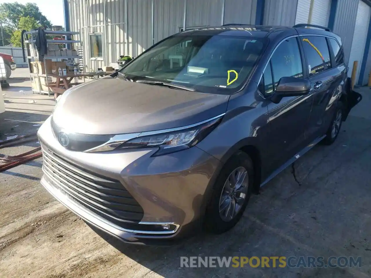 2 Photograph of a damaged car 5TDYSKFC8NS053351 TOYOTA SIENNA 2022