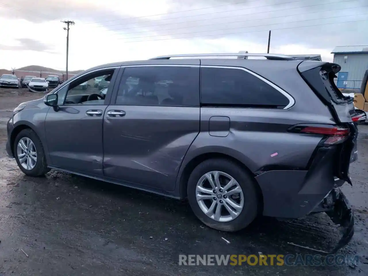 2 Photograph of a damaged car 5TDESKFC0PS081831 TOYOTA SIENNA 2023