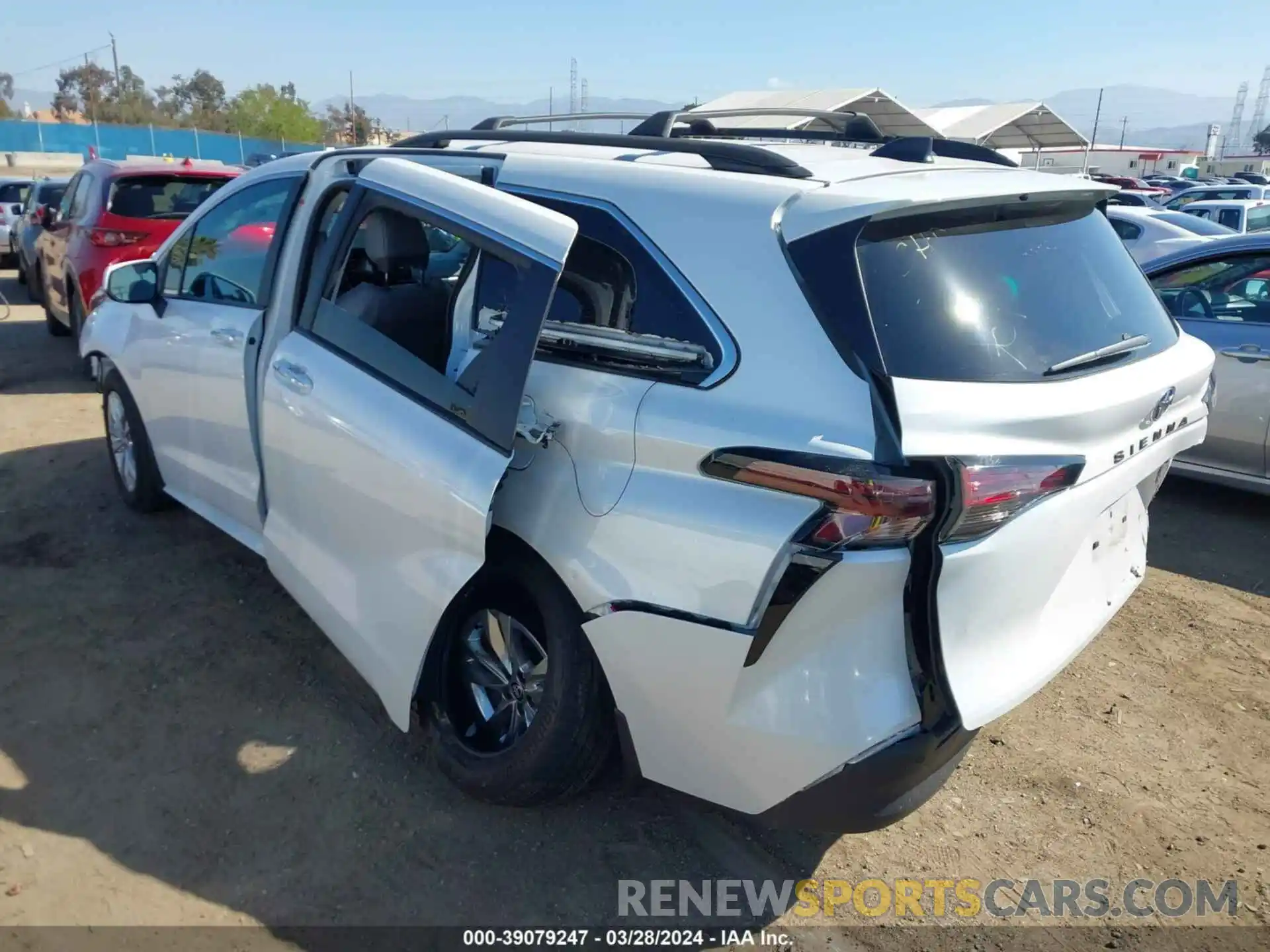 3 Photograph of a damaged car 5TDJRKECXPS179471 TOYOTA SIENNA 2023