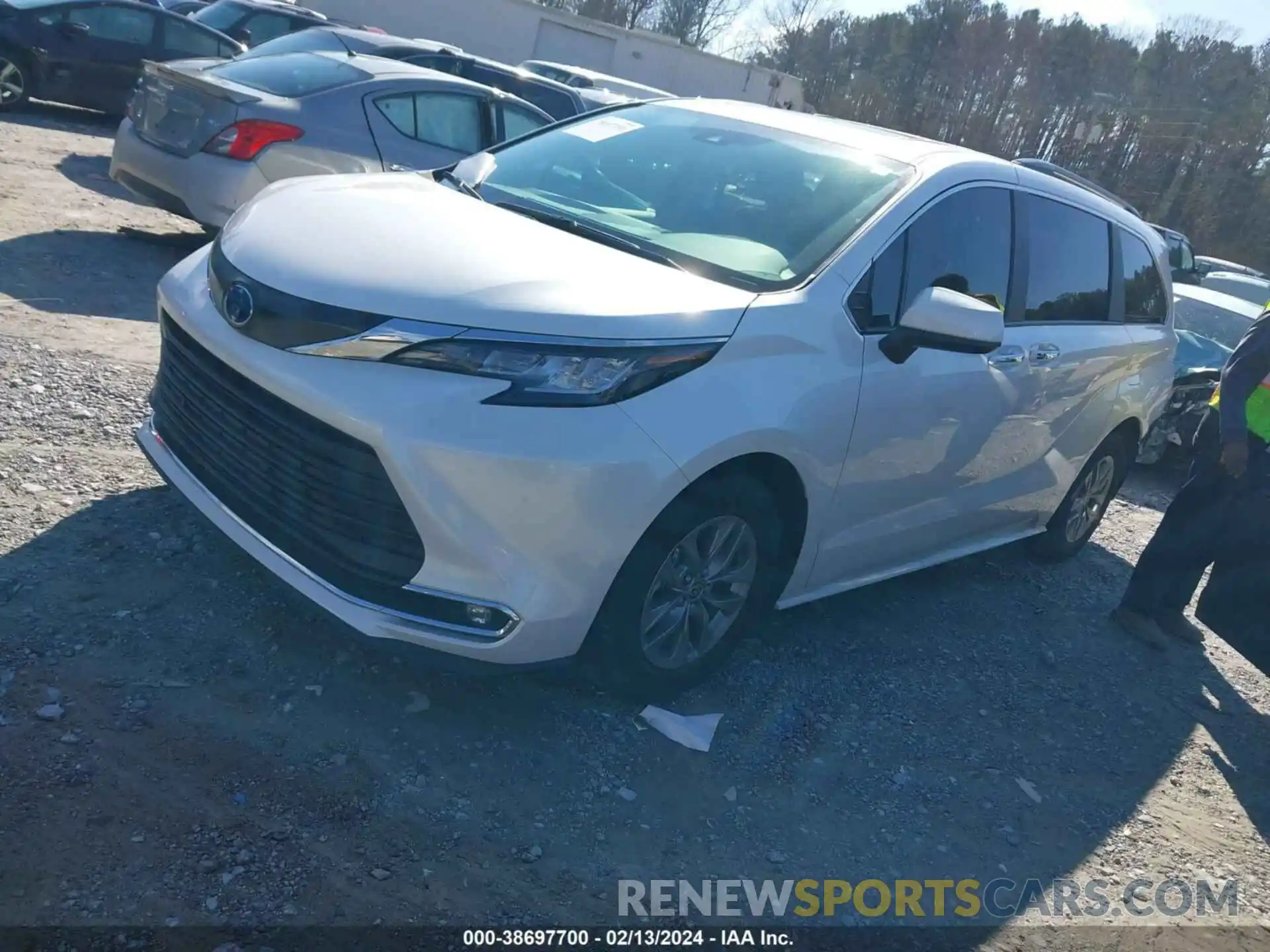 2 Photograph of a damaged car 5TDYRKECXPS169375 TOYOTA SIENNA 2023