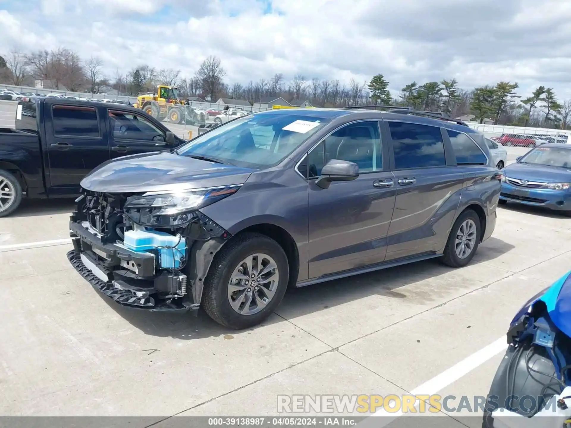 2 Photograph of a damaged car 5TDYSKFCXPS078898 TOYOTA SIENNA 2023