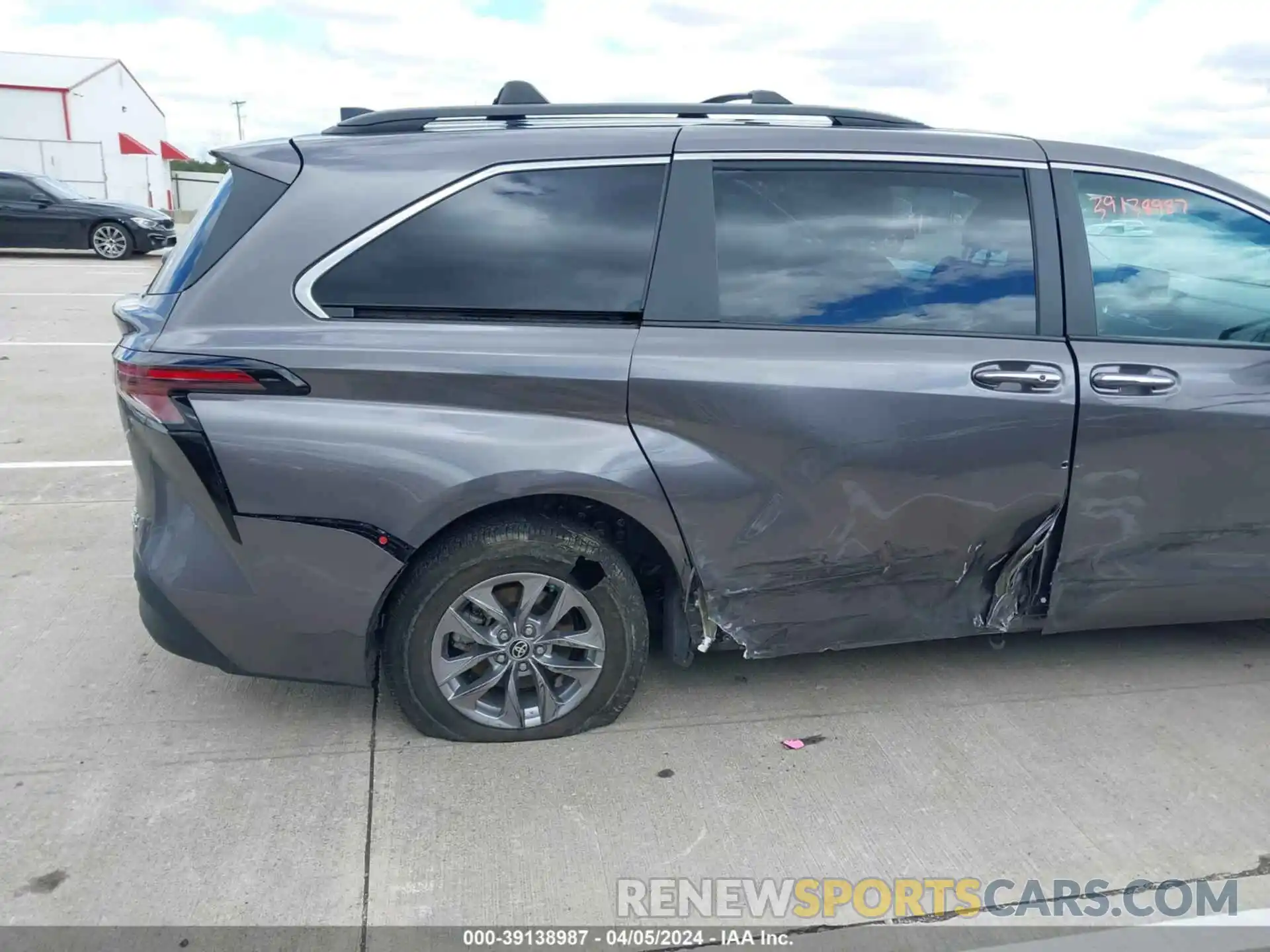 6 Фотография поврежденного автомобиля 5TDYSKFCXPS078898 TOYOTA SIENNA 2023