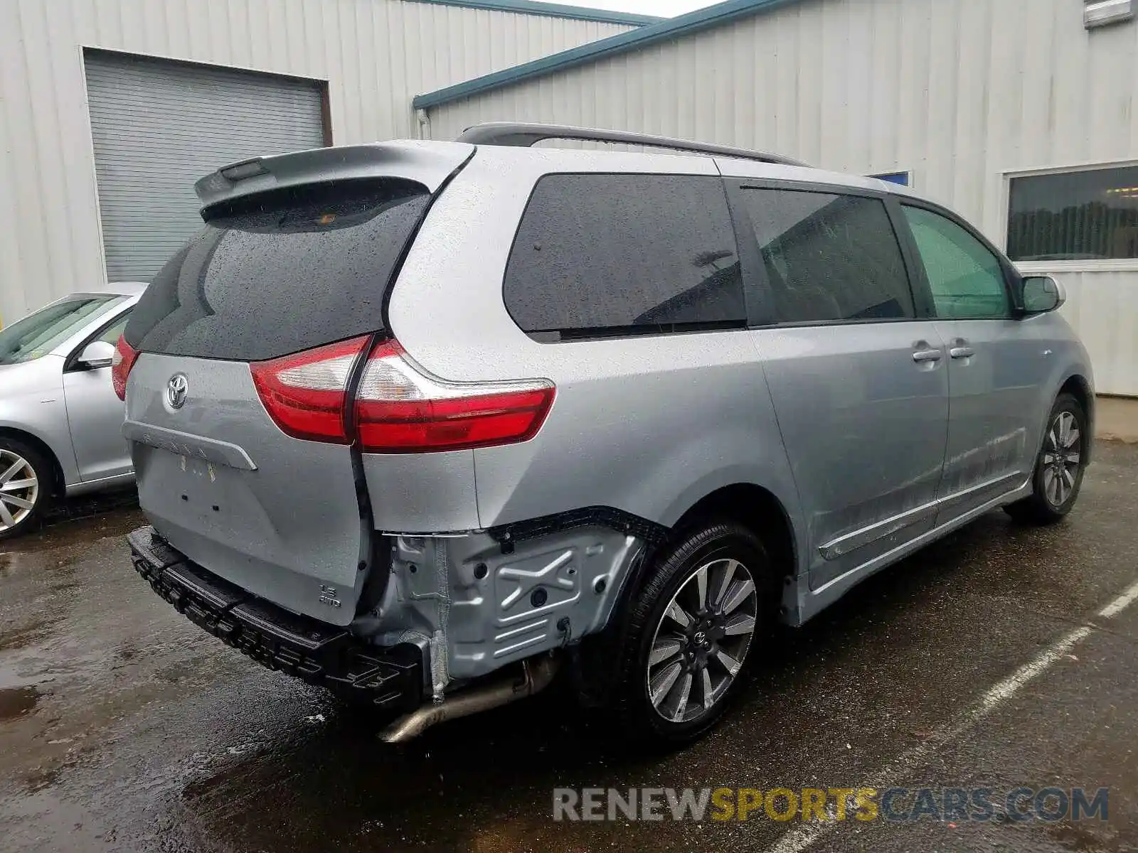 4 Фотография поврежденного автомобиля 5TDJZ3DCXKS220455 TOYOTA SIENNA LE 2019