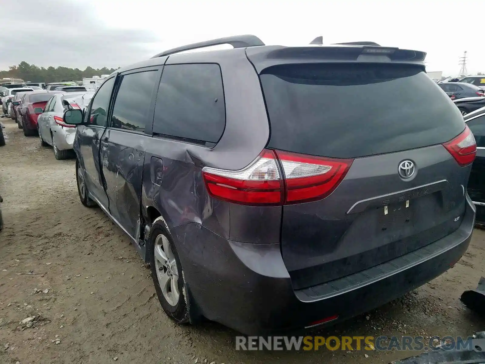 3 Photograph of a damaged car 5TDKZ3DC0KS976798 TOYOTA SIENNA LE 2019