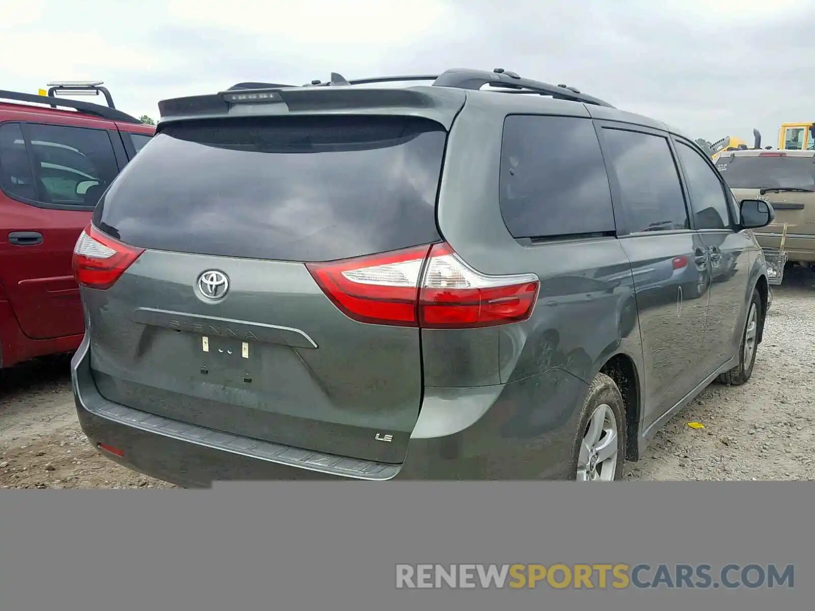 4 Фотография поврежденного автомобиля 5TDKZ3DC5KS990535 TOYOTA SIENNA LE 2019