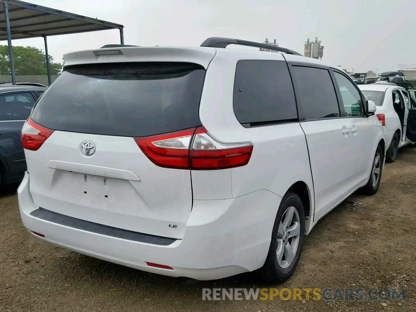 4 Фотография поврежденного автомобиля 5TDKK3DCXGS750649 TOYOTA SIENNA LE 2020