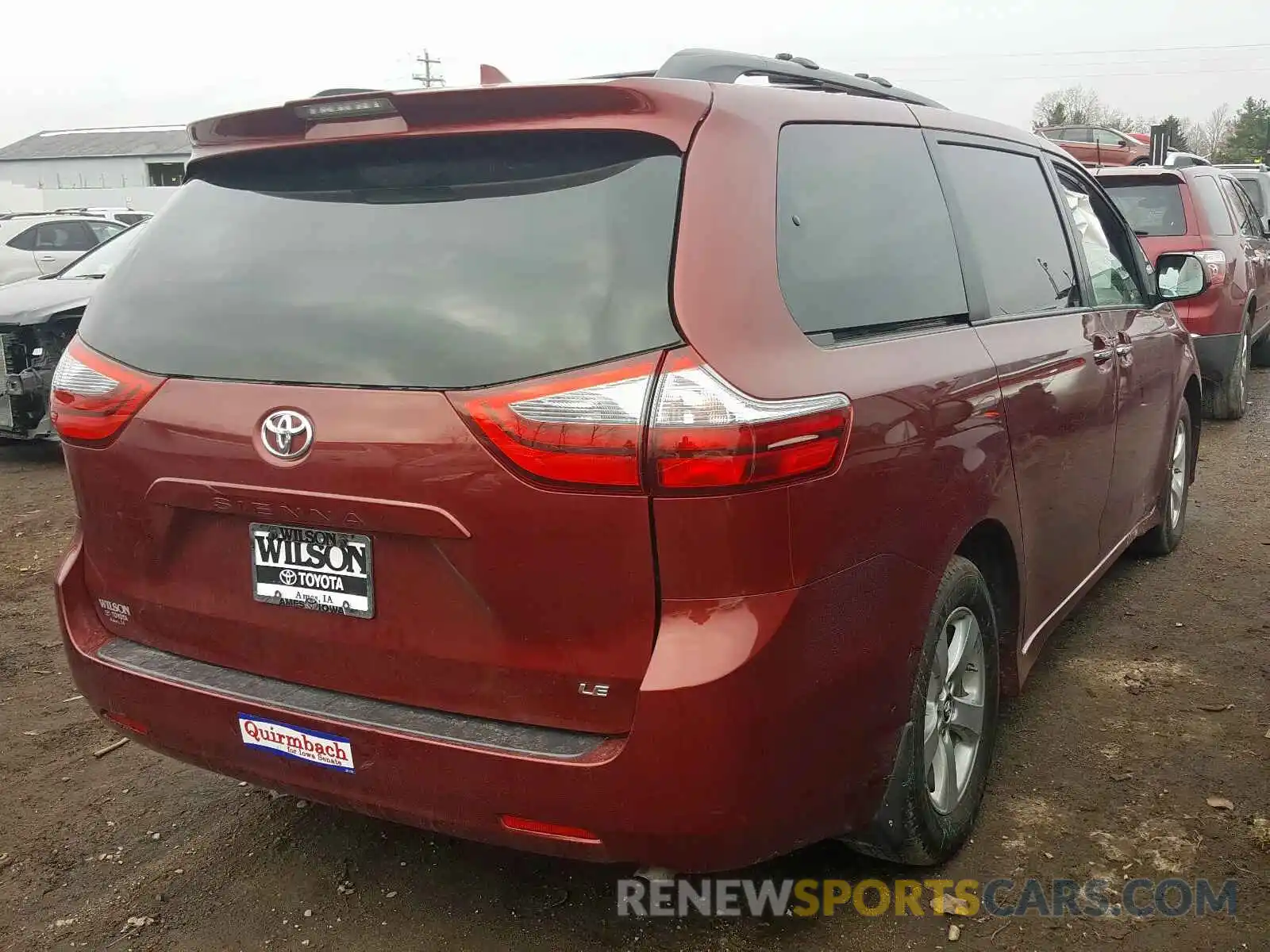 4 Photograph of a damaged car 5TDKZ3DC7LS043806 TOYOTA SIENNA LE 2020