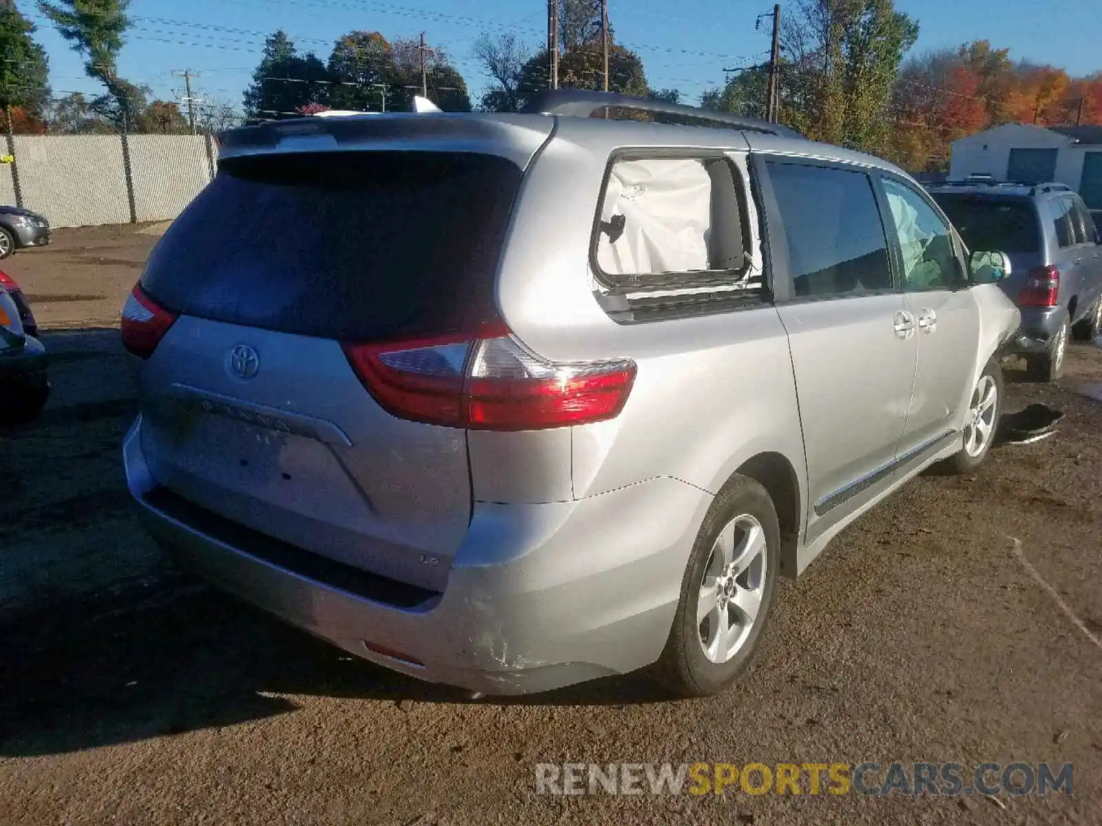 4 Фотография поврежденного автомобиля 5TDKZ3DCXLS031293 TOYOTA SIENNA LE 2020