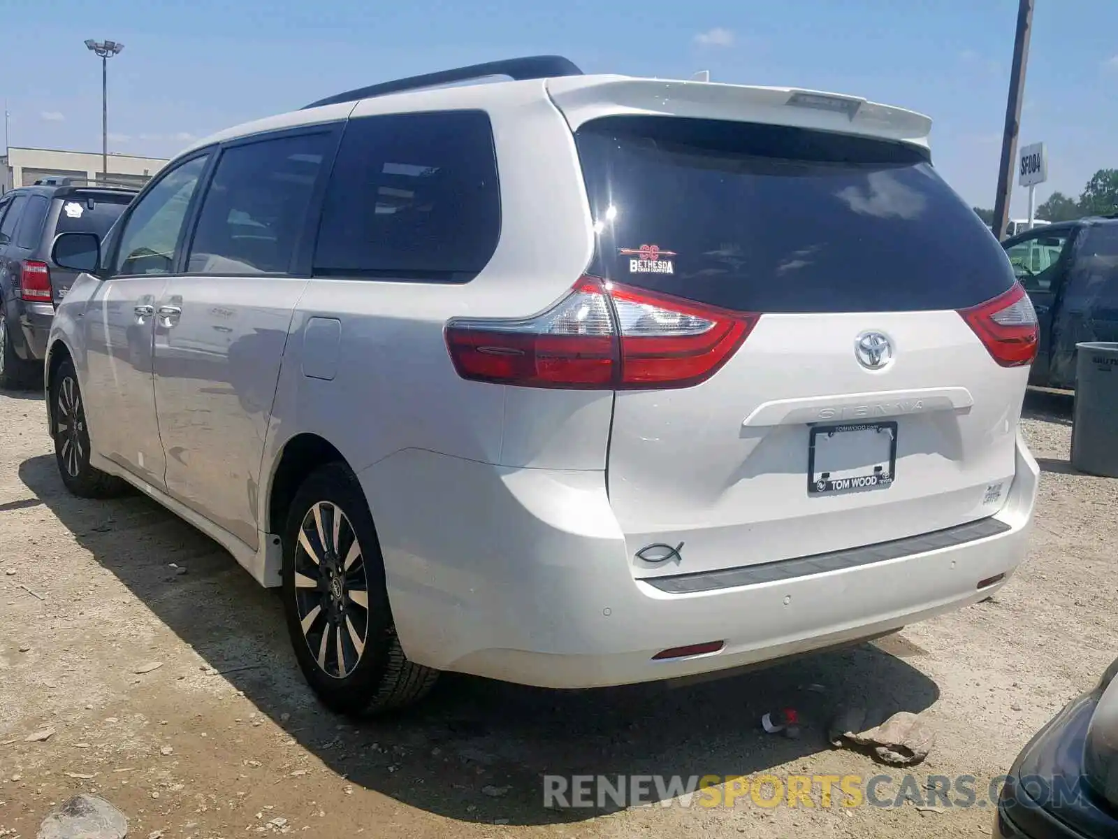 3 Photograph of a damaged car 5TDDZ3DC3KS226384 TOYOTA SIENNA LIM 2019