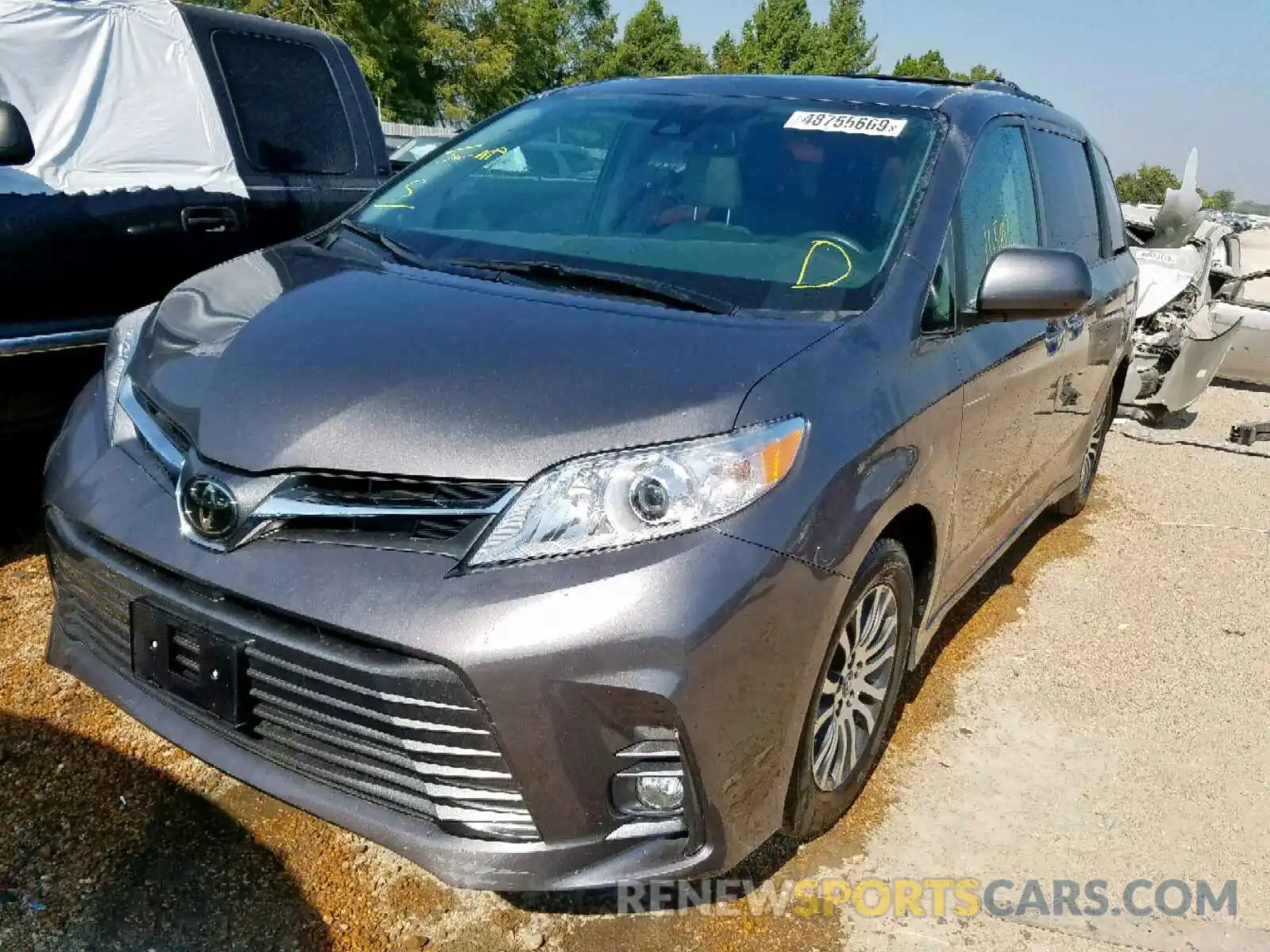 2 Photograph of a damaged car 5TDYZ3DC0KS966458 TOYOTA SIENNA LIM 2019