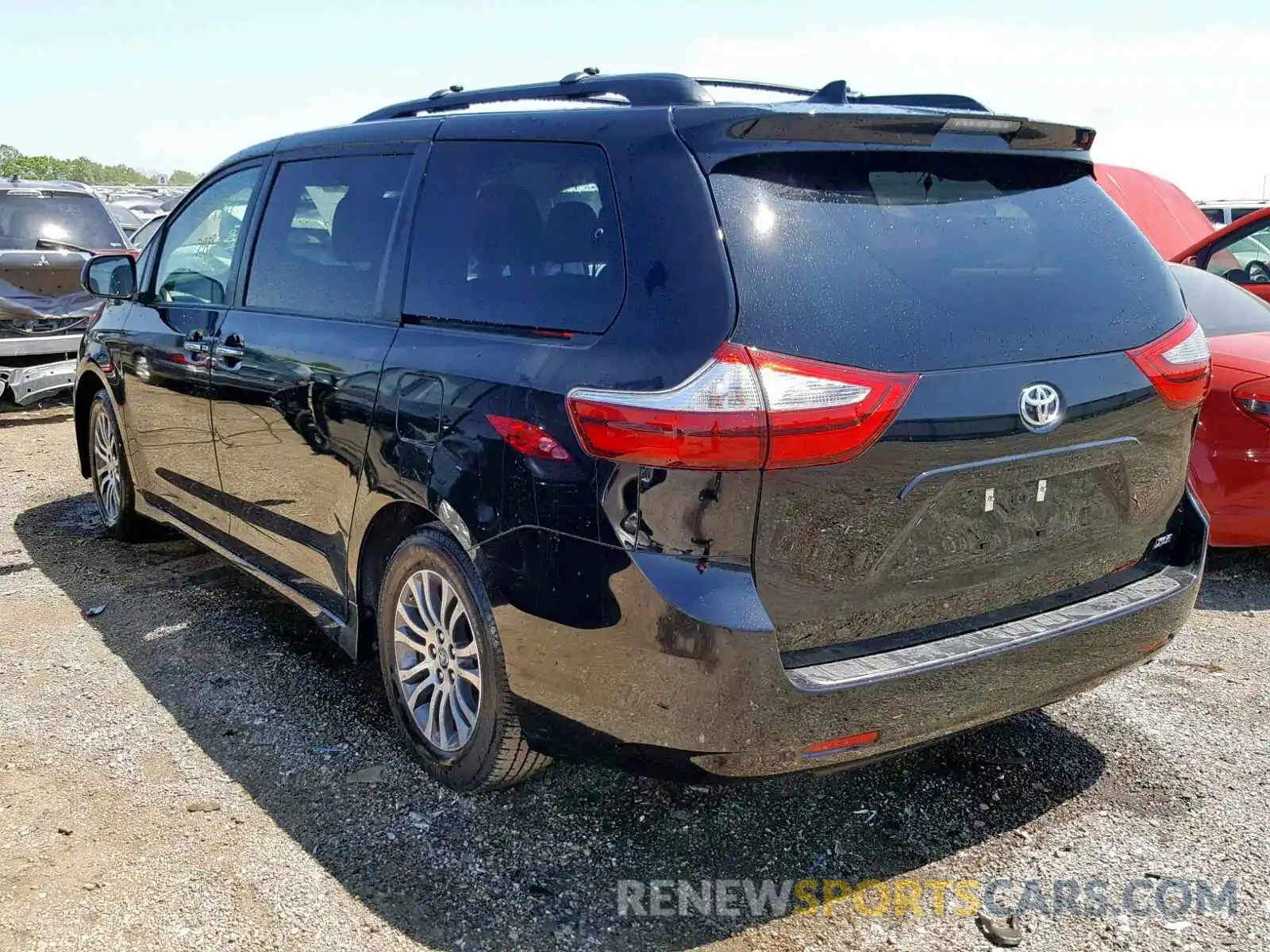 3 Фотография поврежденного автомобиля 5TDYZ3DC1KS018344 TOYOTA SIENNA LIM 2019