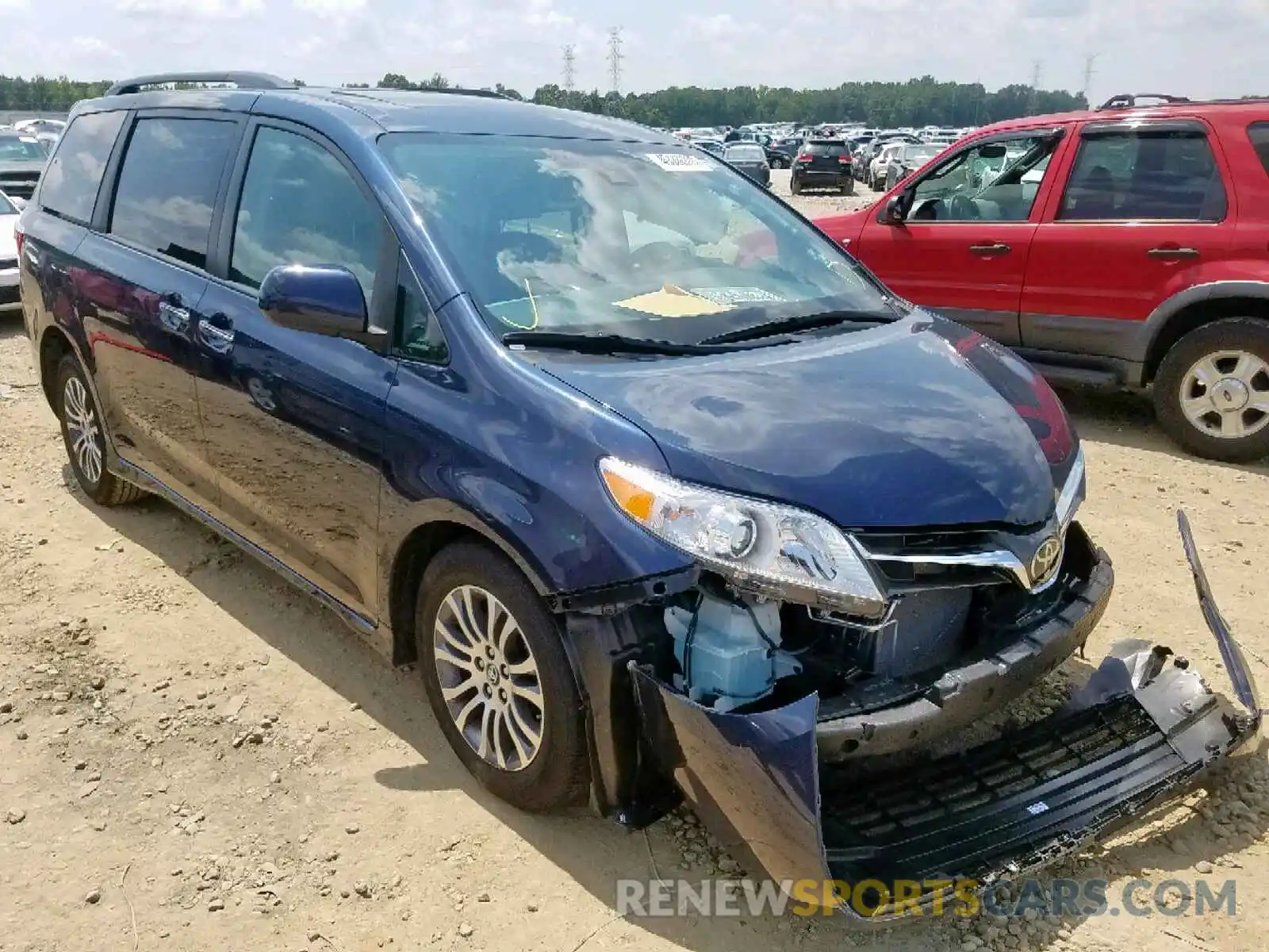 1 Photograph of a damaged car 5TDYZ3DC1KS978795 TOYOTA SIENNA LIM 2019